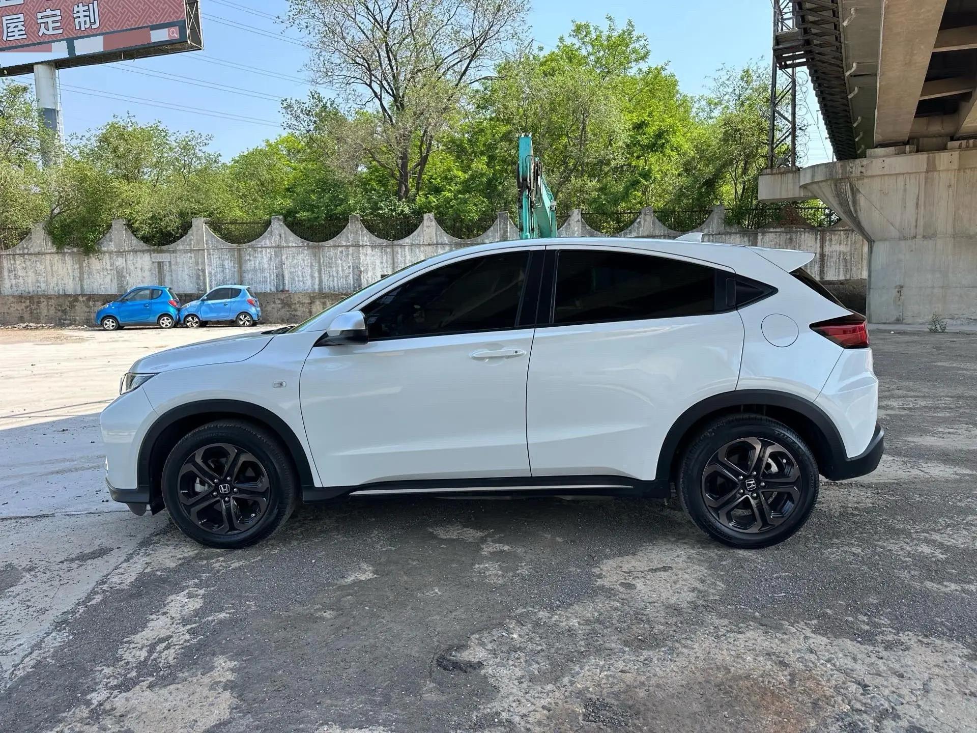 Honda XR-V 2021 220TURBO CVT Comfort Edition 4