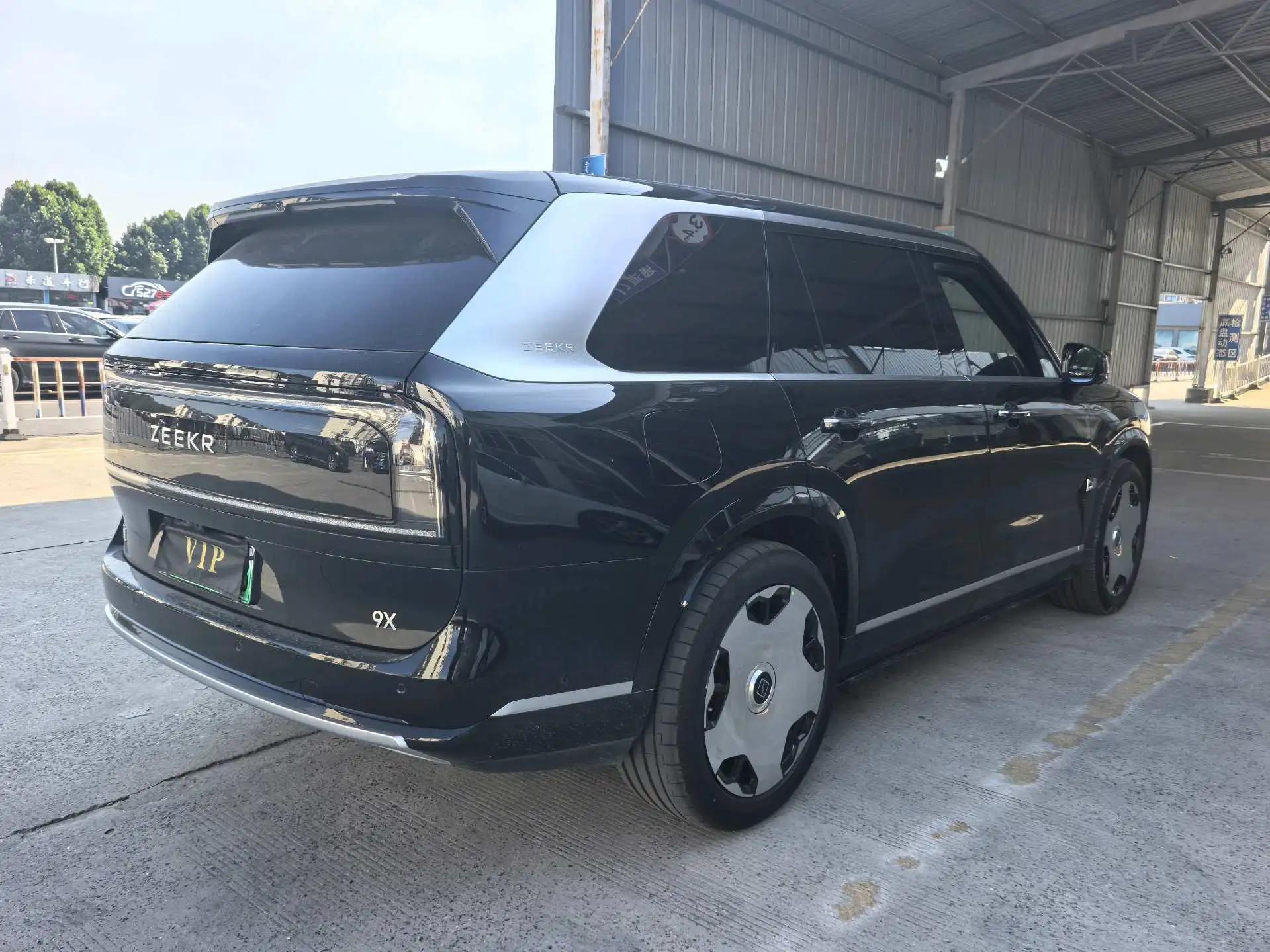 Zeekr 2025 Zeekr 9X 2.0T Ultra 55kWh automatic gear 6