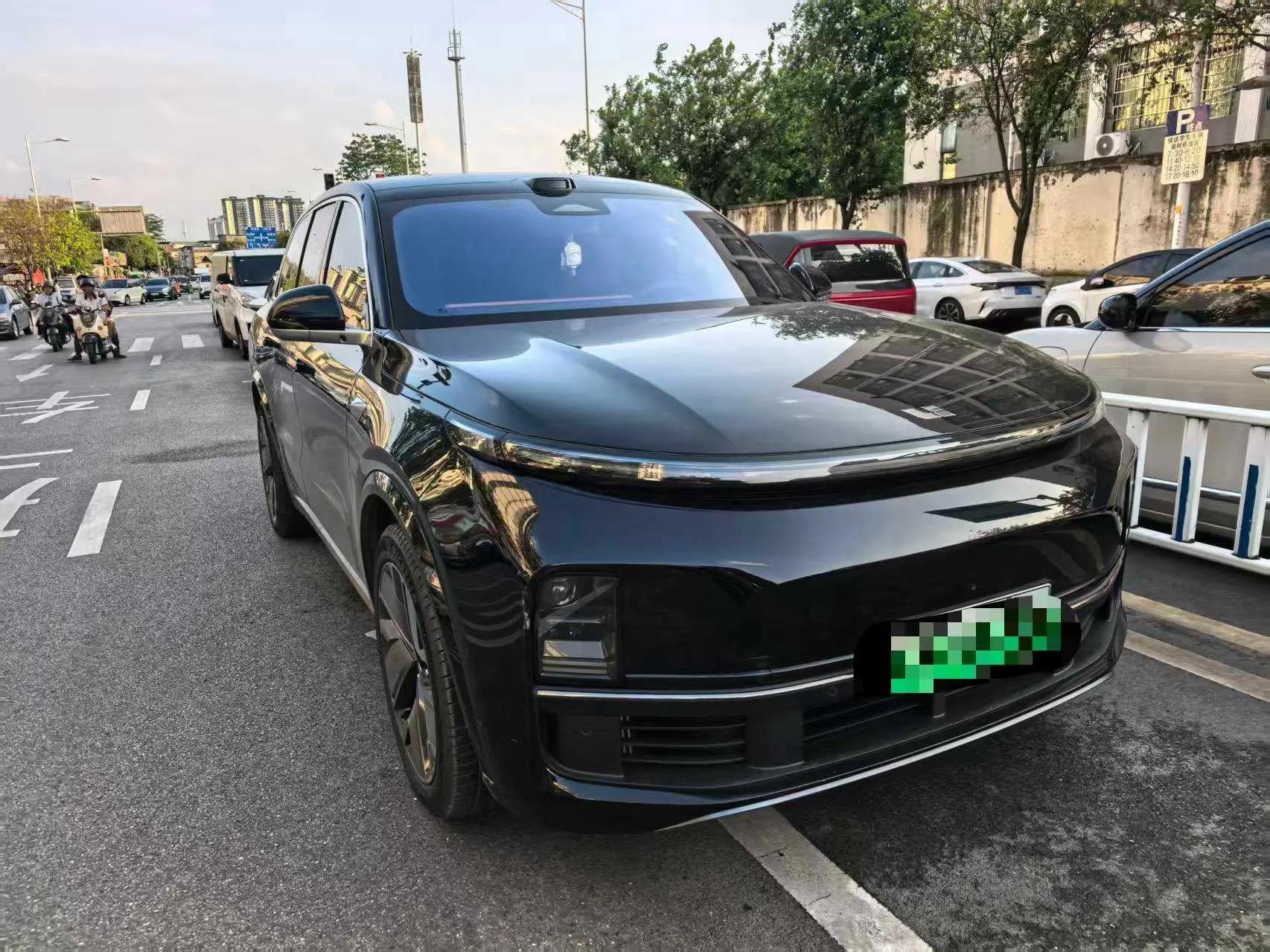 Li 2025 L8 Ultra Smart New Edition Automatic Gear 3
