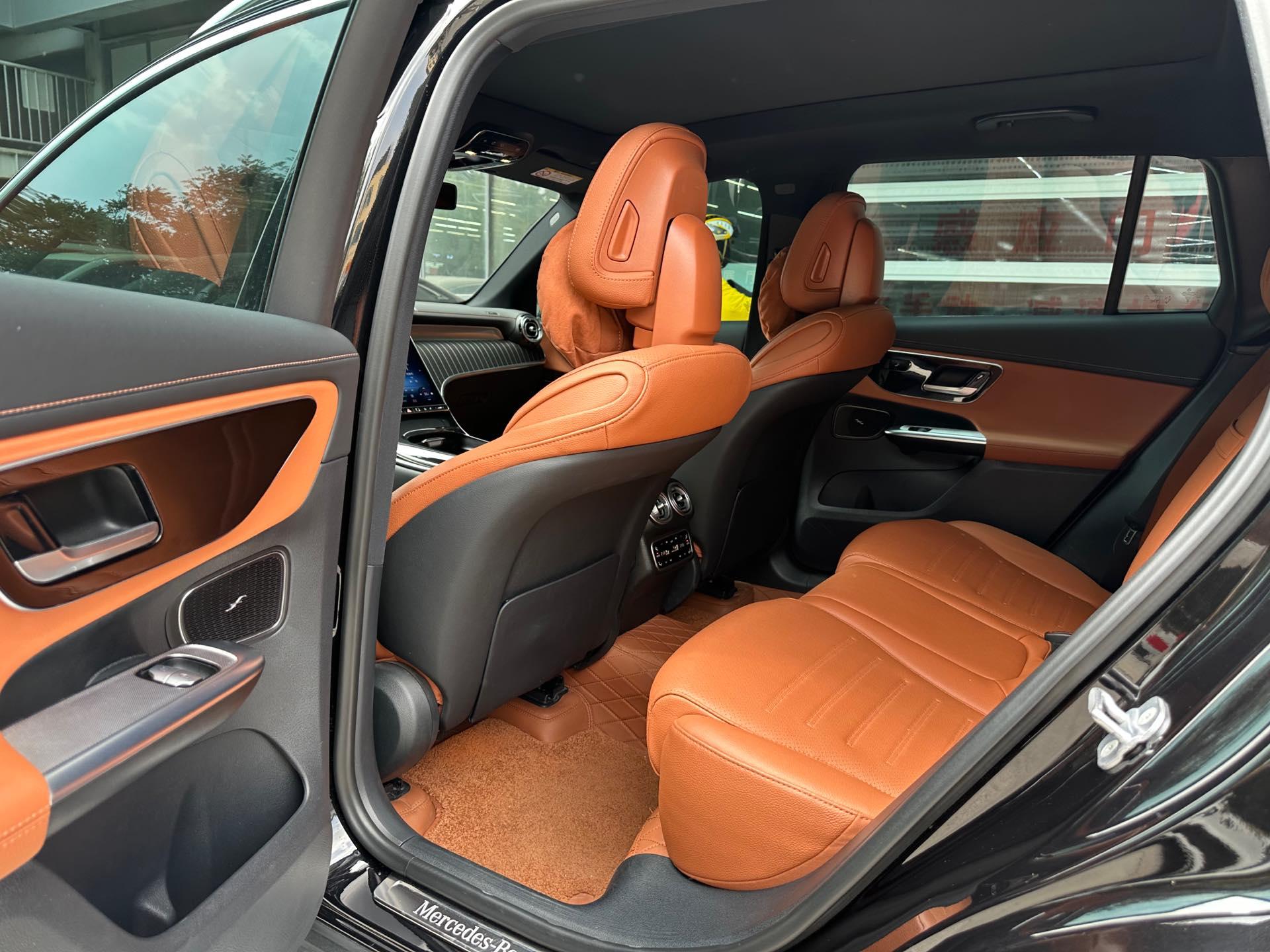 Mercedes Benz 2024 GLC 300 L 4MATIC 48V 2.0T Sporty 5-Seater (Facelift) Automatic 5