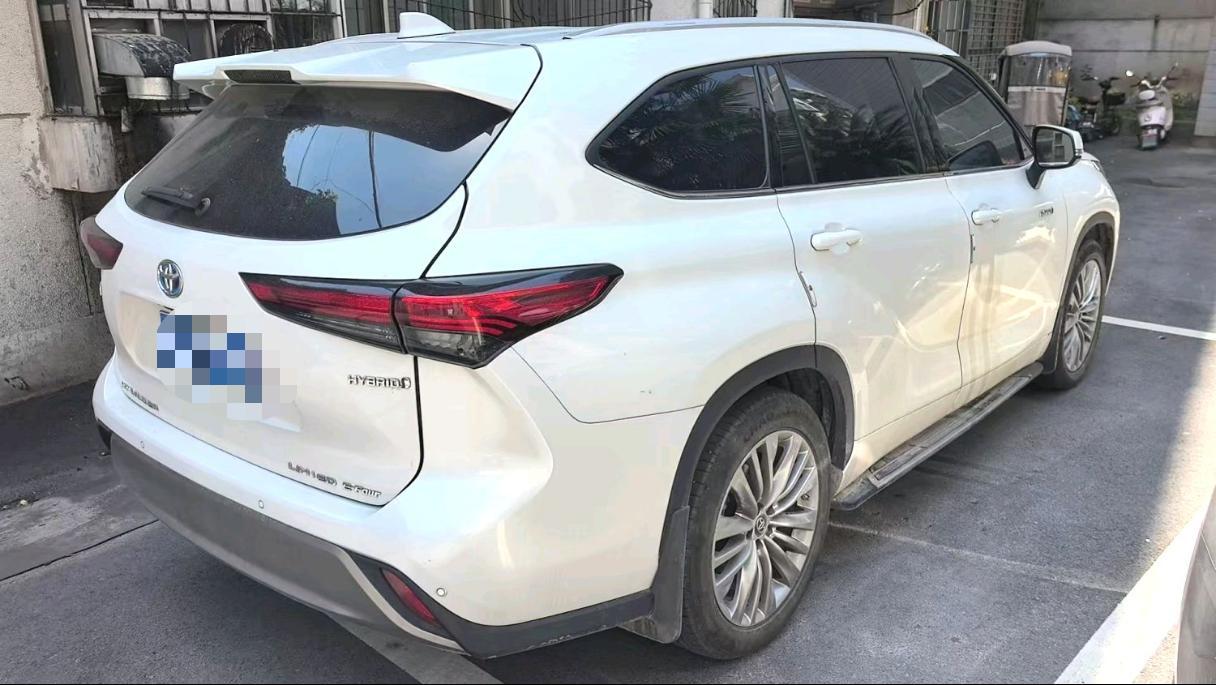 Highlander 2022 Dual Engine 2.5L 4-wheel Drive Extreme Edition 7-seat 3