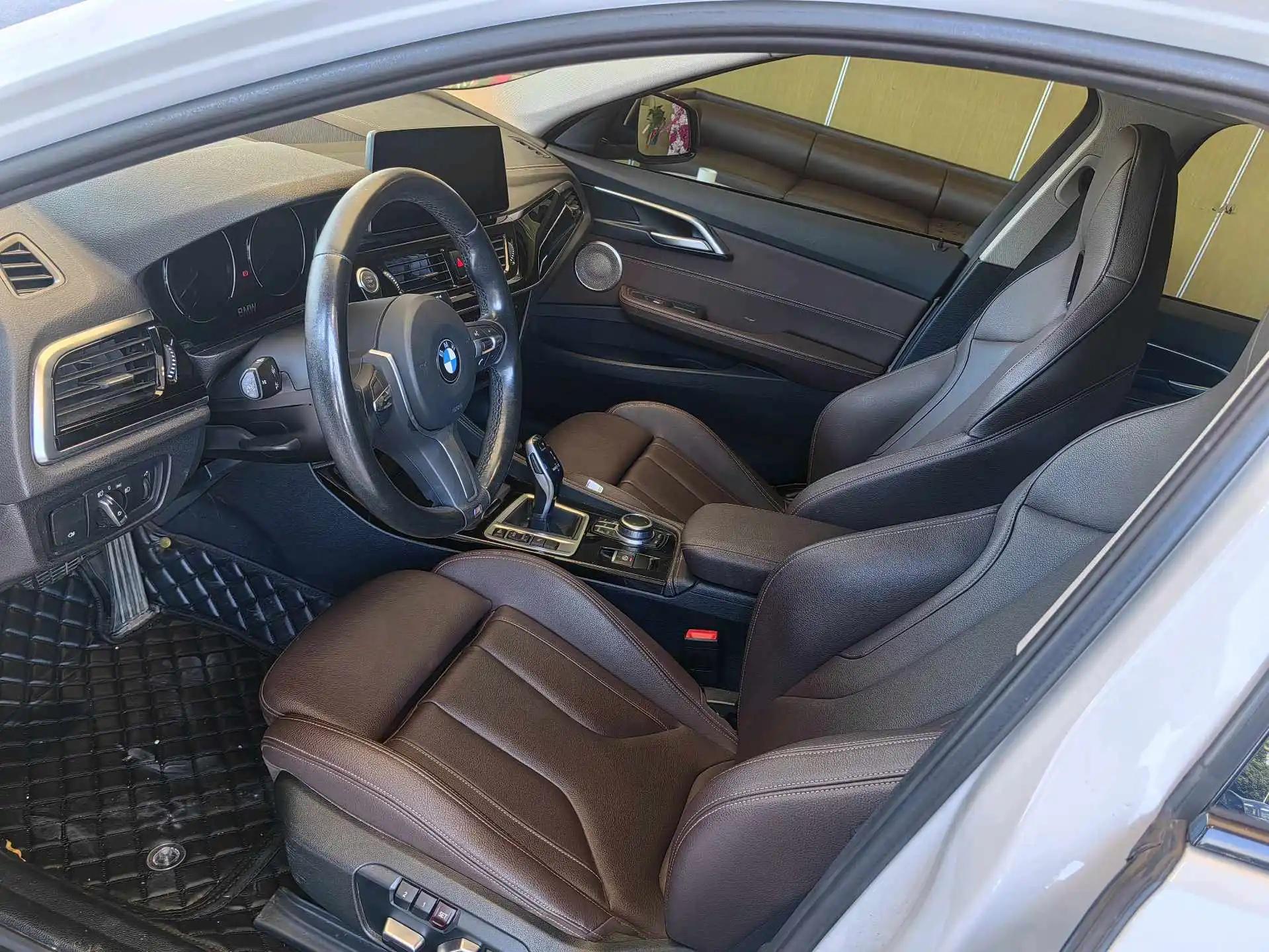 BMW 1 Series 2022 125i M Sports Obsidian Night Edition 6