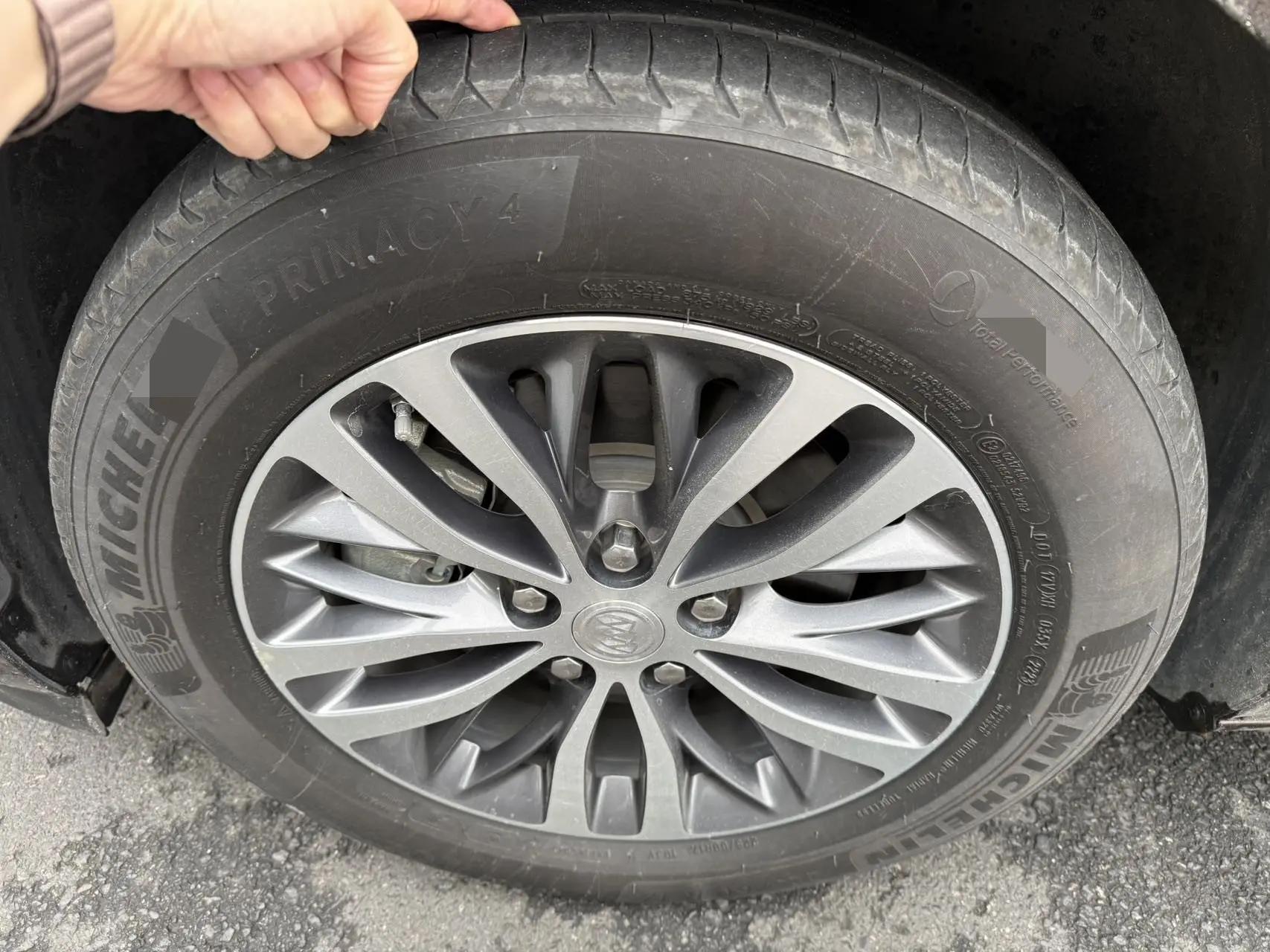 Buick GL8 2021 ES Lu Zun 653T Comfort 12