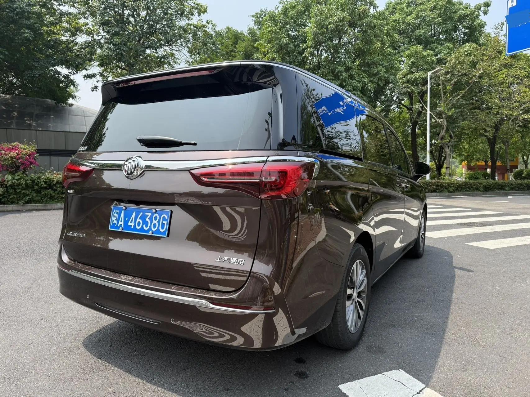 Buick GL8 2021 ES Lu Zun 653T Comfort 3