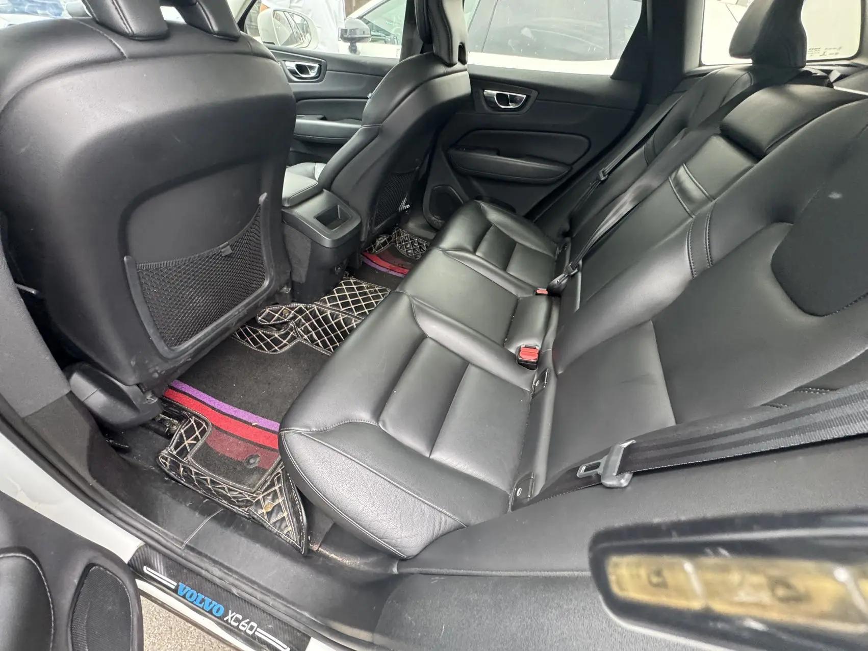 Volvo XC60 2020 T5 4-wheel-drive Zhiyi Deluxe Edition 4