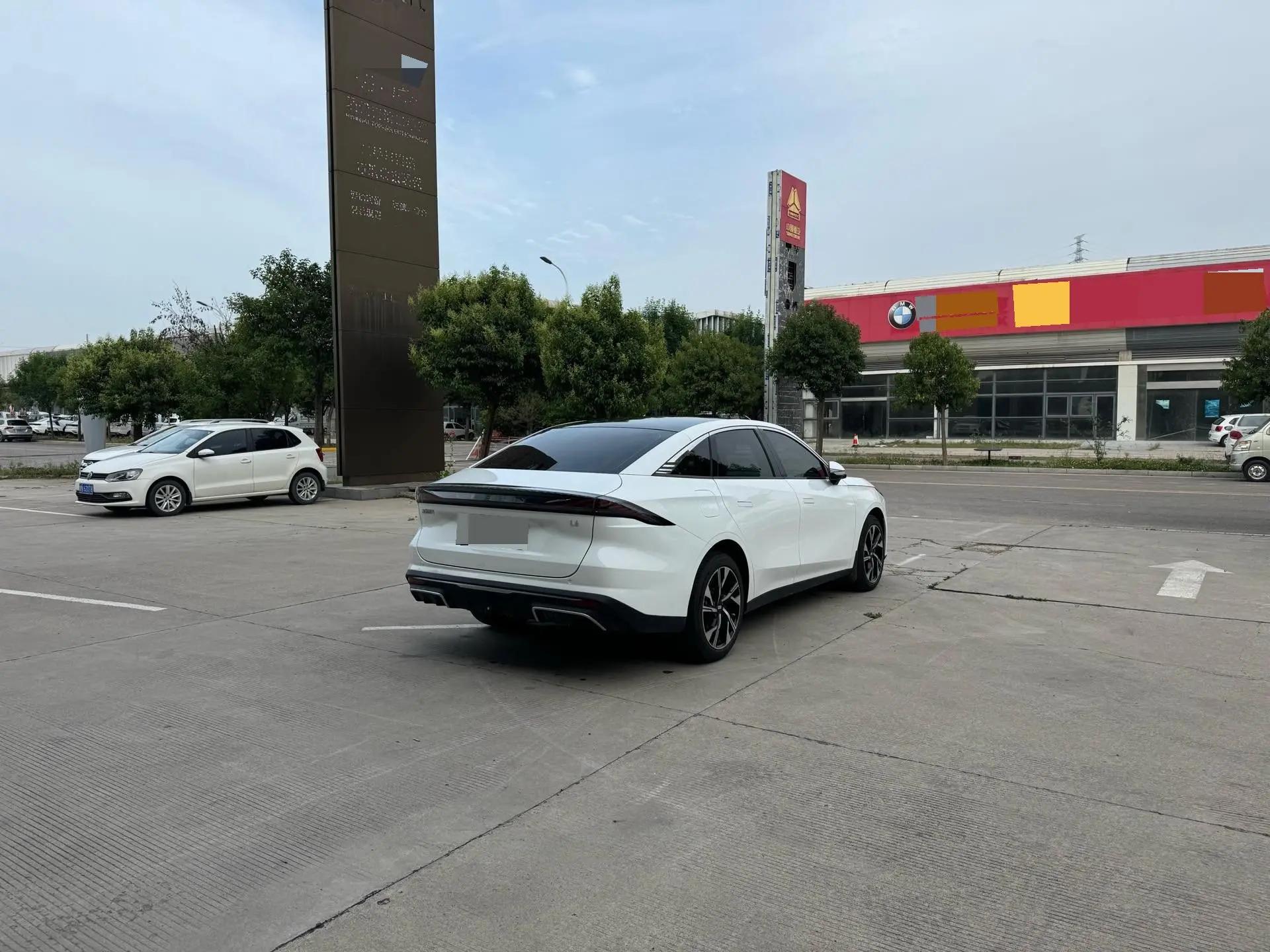 Geely Galaxy 2024 L6 1.5T 125km Creative Edition Automatic Gear 6