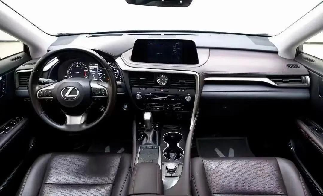Lexus RX 2020 300 four-wheel drive elegant version of the national v 5