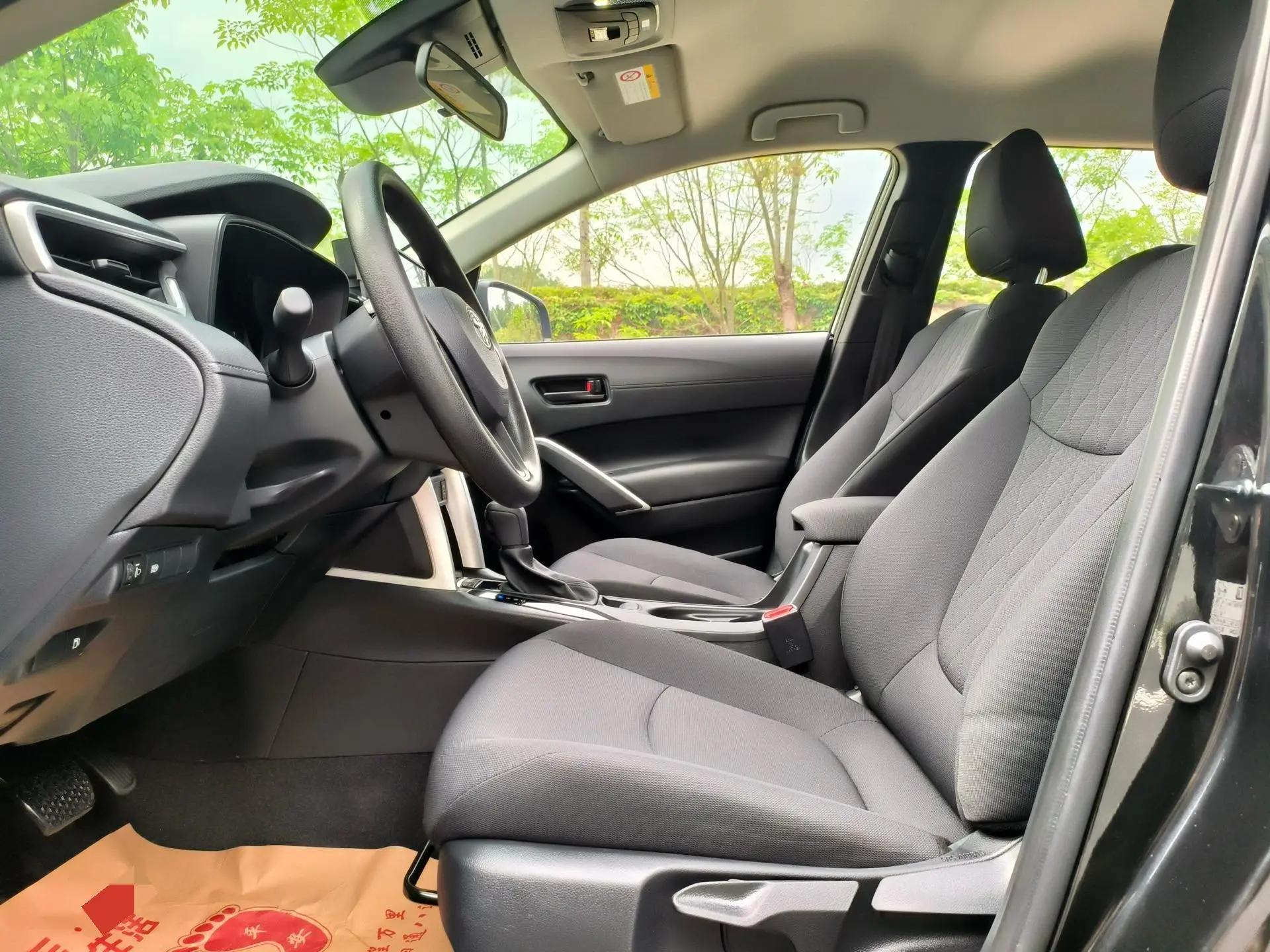 Toyota 2023 Corolla Sharp Double Engine 2.0 Stepless Pioneer Edition Automatic Gear 4