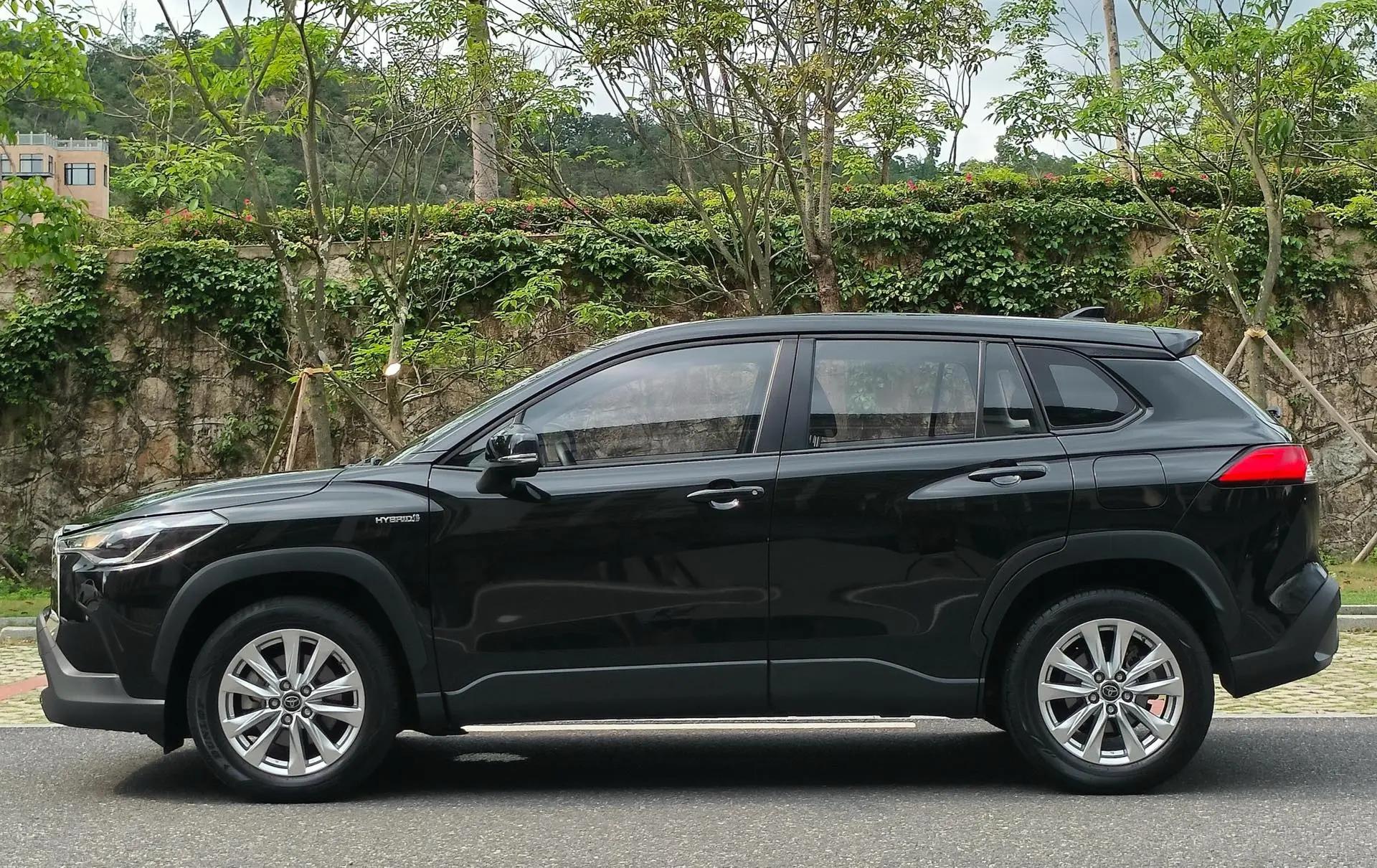 Toyota 2023 Corolla Sharp Double Engine 2.0 Stepless Pioneer Edition Automatic Gear 5