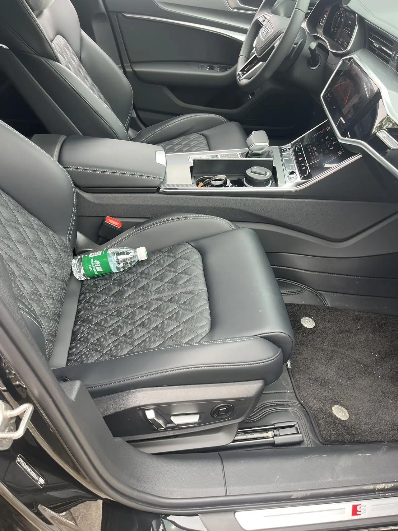 Audi 2025 A6L 2.0TFSI 45TFSI Prestige Dynamic Model (Restyled) Automatic 5