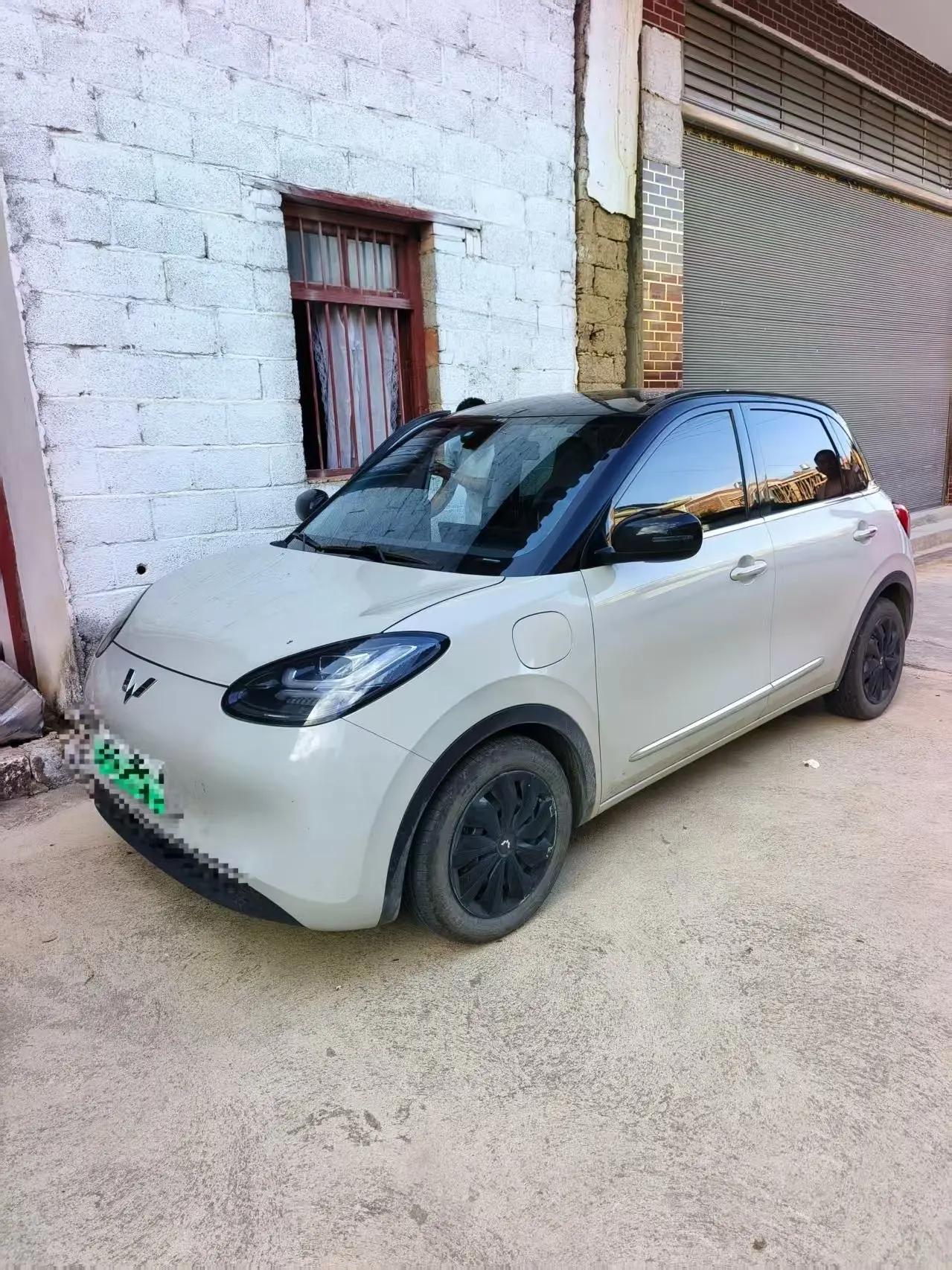 WuLing Plantronics 2023 410km LingBox Premium