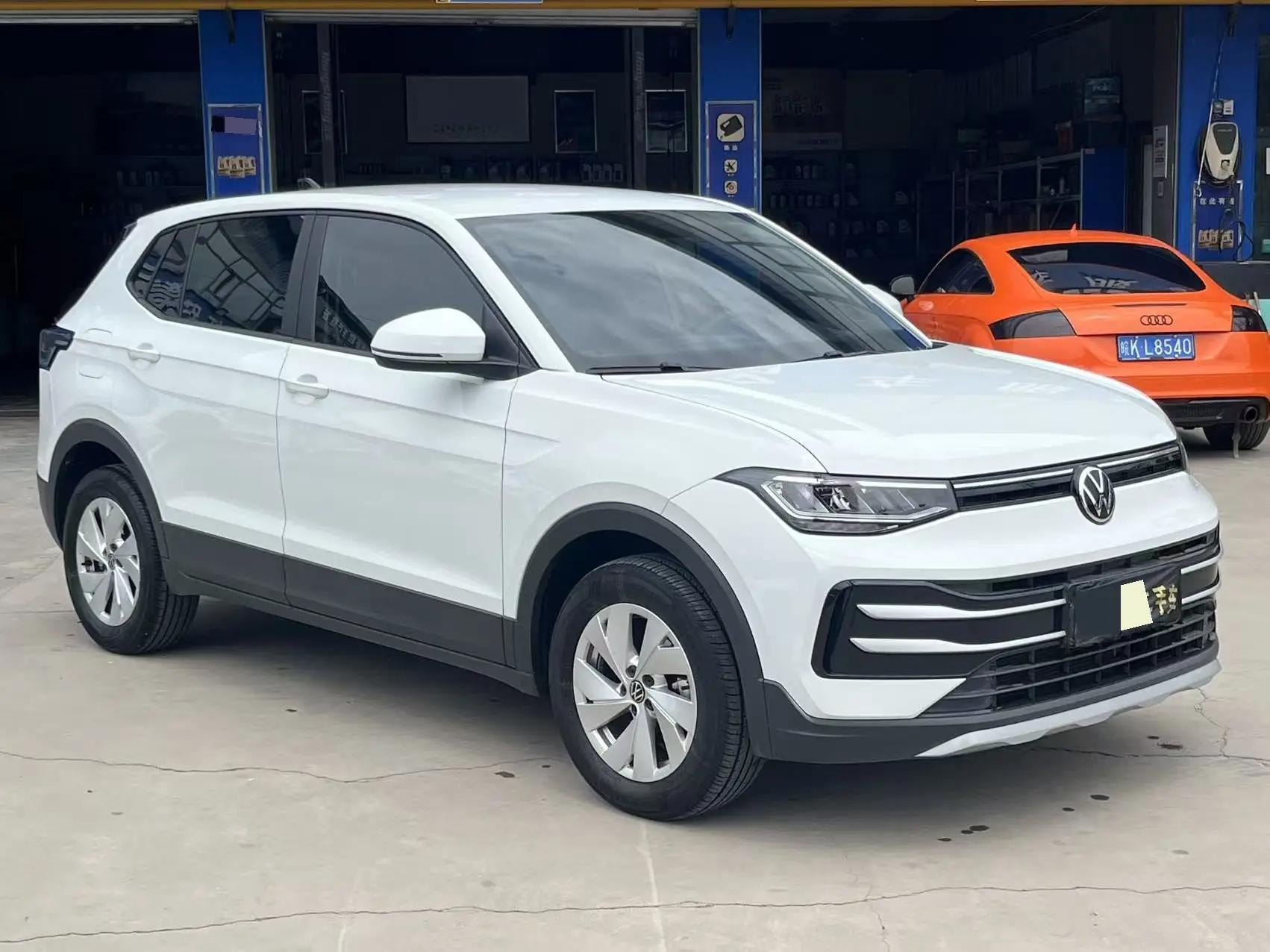 Volkswagen 2025 T-Roc New Edition 1.5 Ruijin Edition Automatic 3