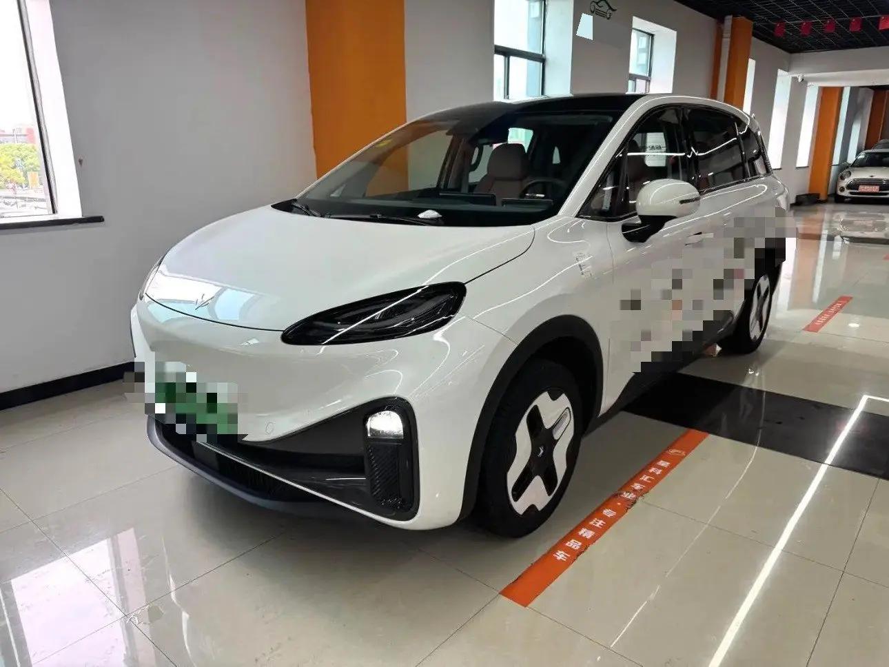 Открыть галерею: ARCFOX 2024 koala S AIR automatic transmission