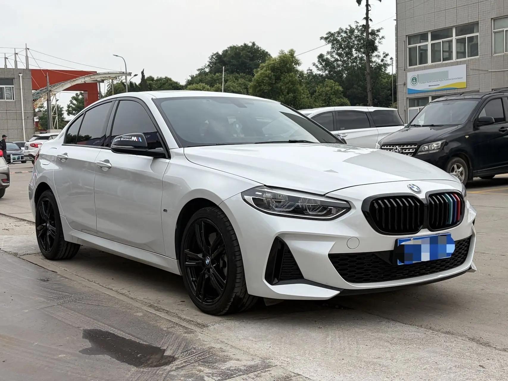 BMW 1 Series 2023 125i 2.0T M Sport Night Edition Automatic 3