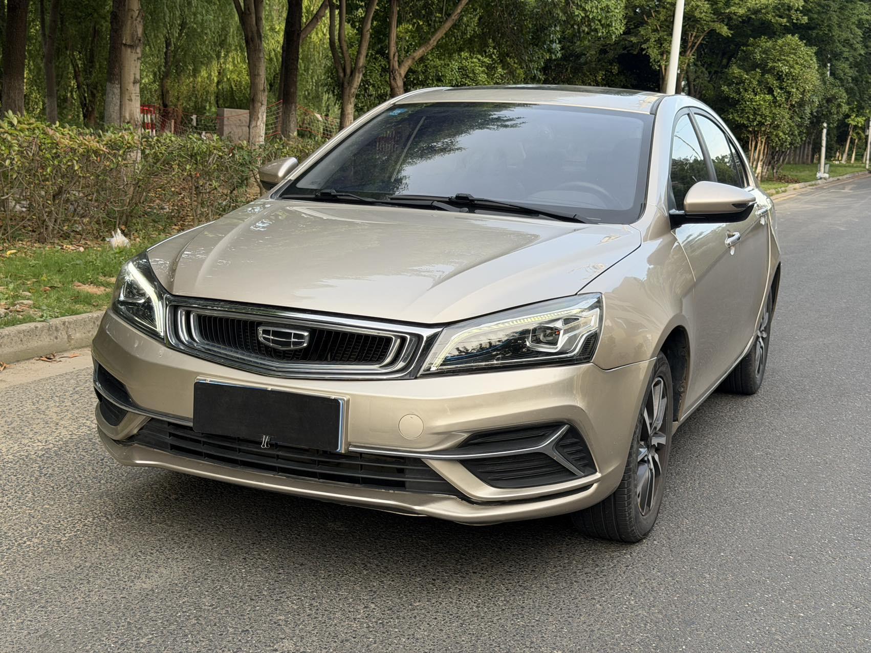 Emgrand 2020 1.5L CVT Upward Edition