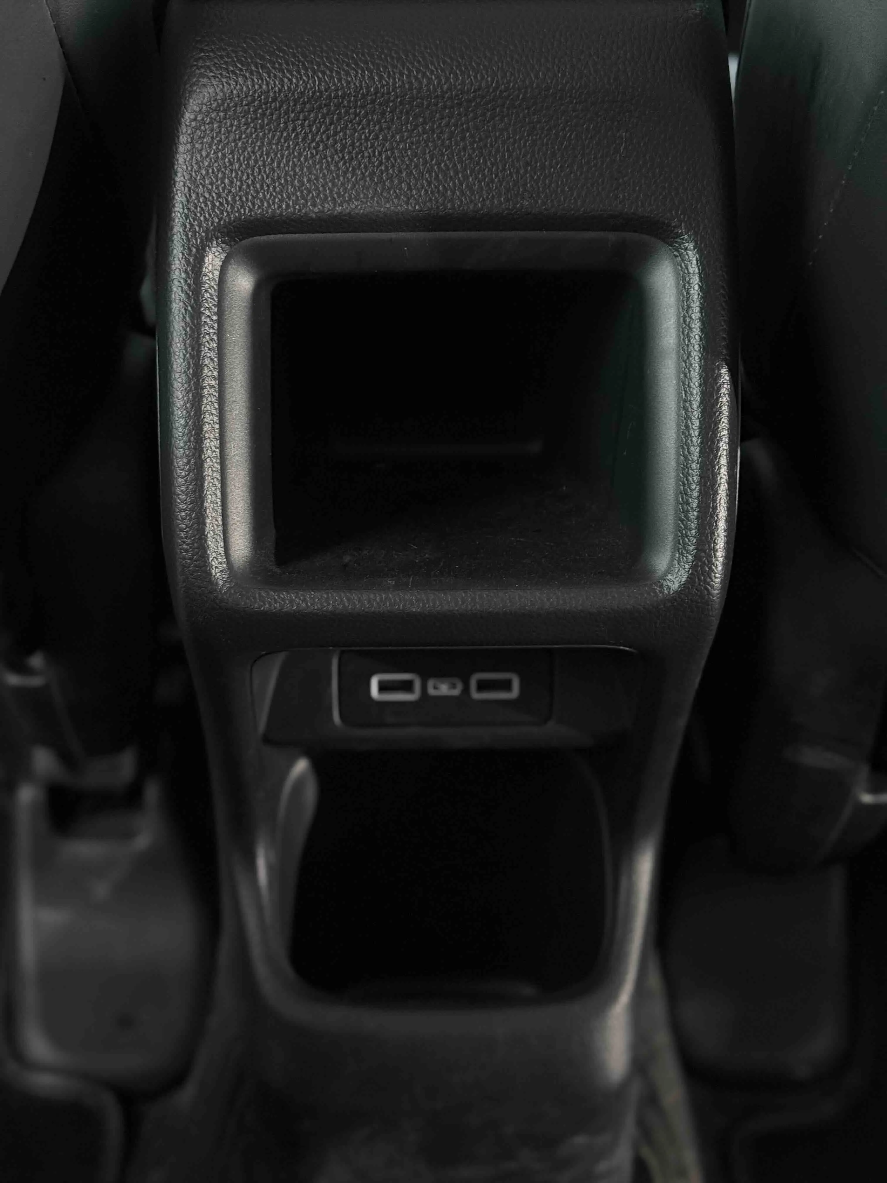 Binzhi 2023 1.5L CVT Low Edition 5