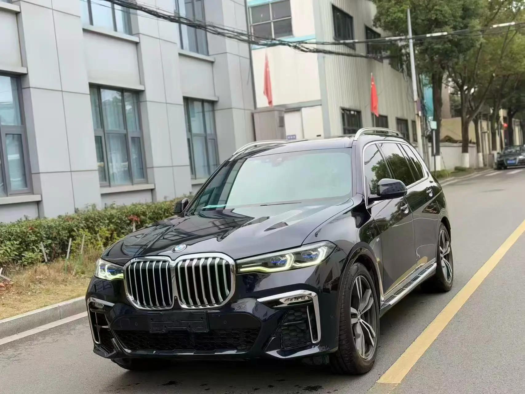 BMW X7 2021 xDrive40i exclusive M sports suit