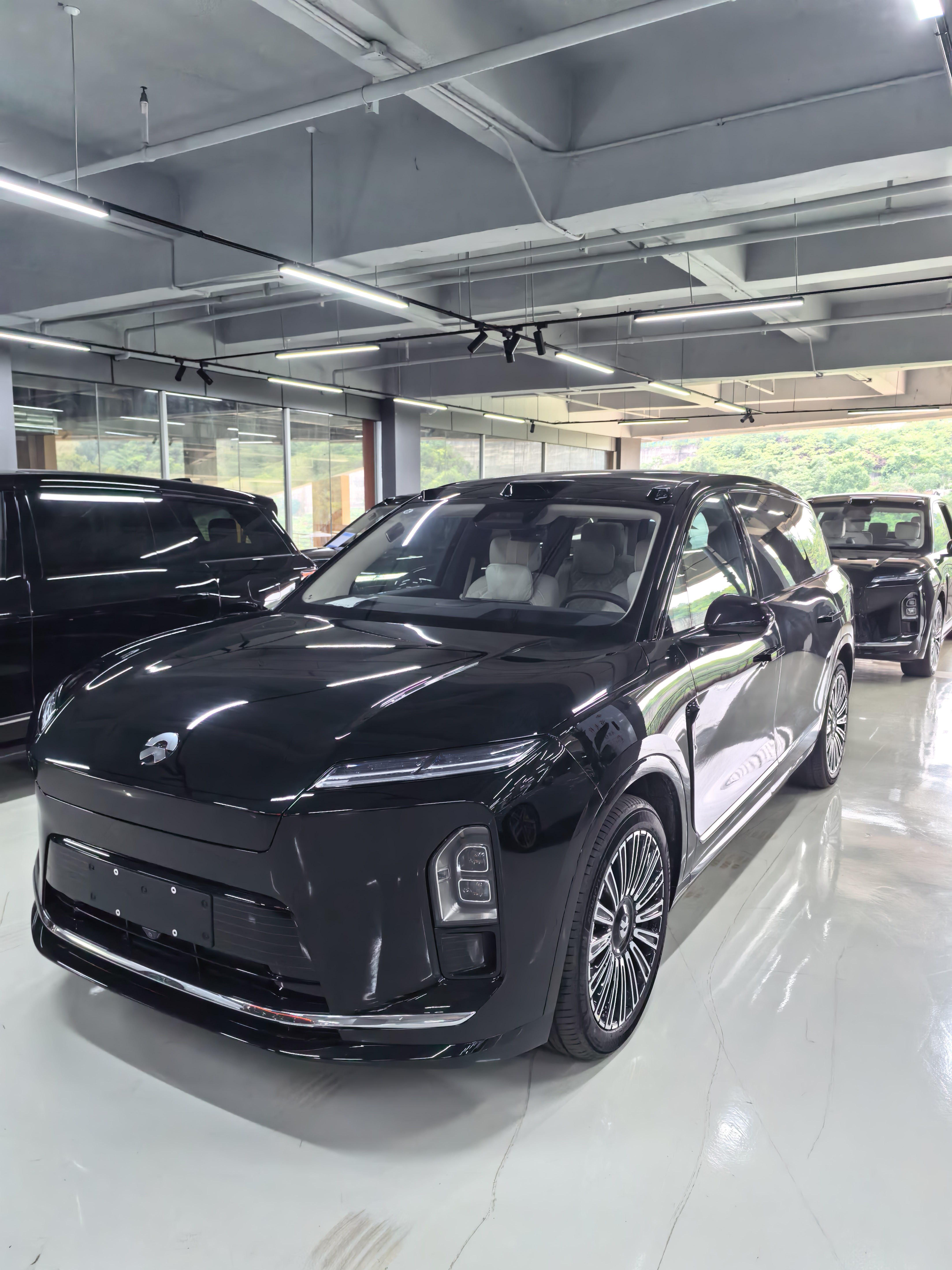 NIO 2026 ES8 6-Seater Executive Luxury Edition Automatic
