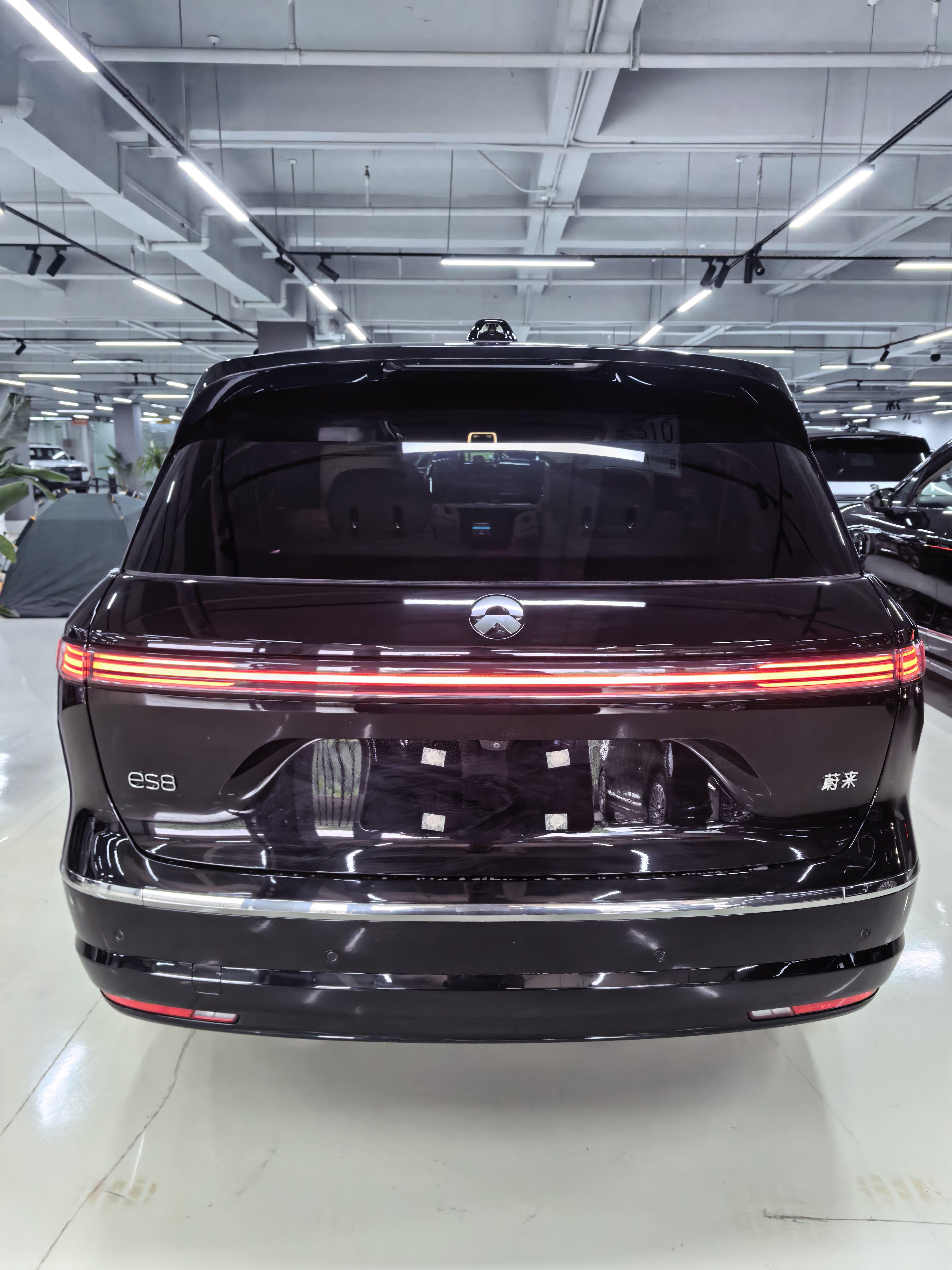 NIO 2026 ES8 6-Seater Executive Luxury Edition Automatic 6
