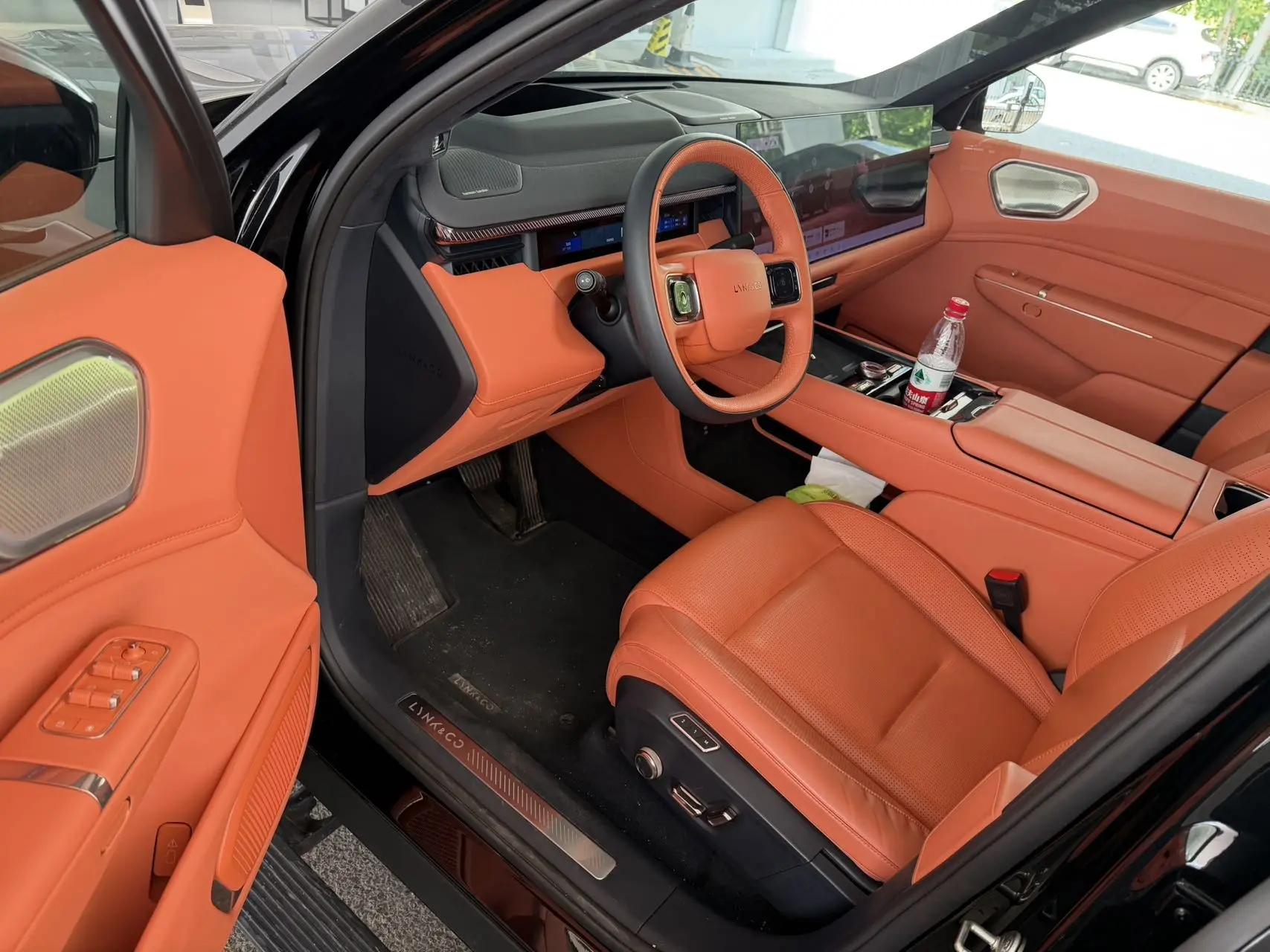 LYNK&amp;CO 900 2025 Model 1.5T Ultra 10