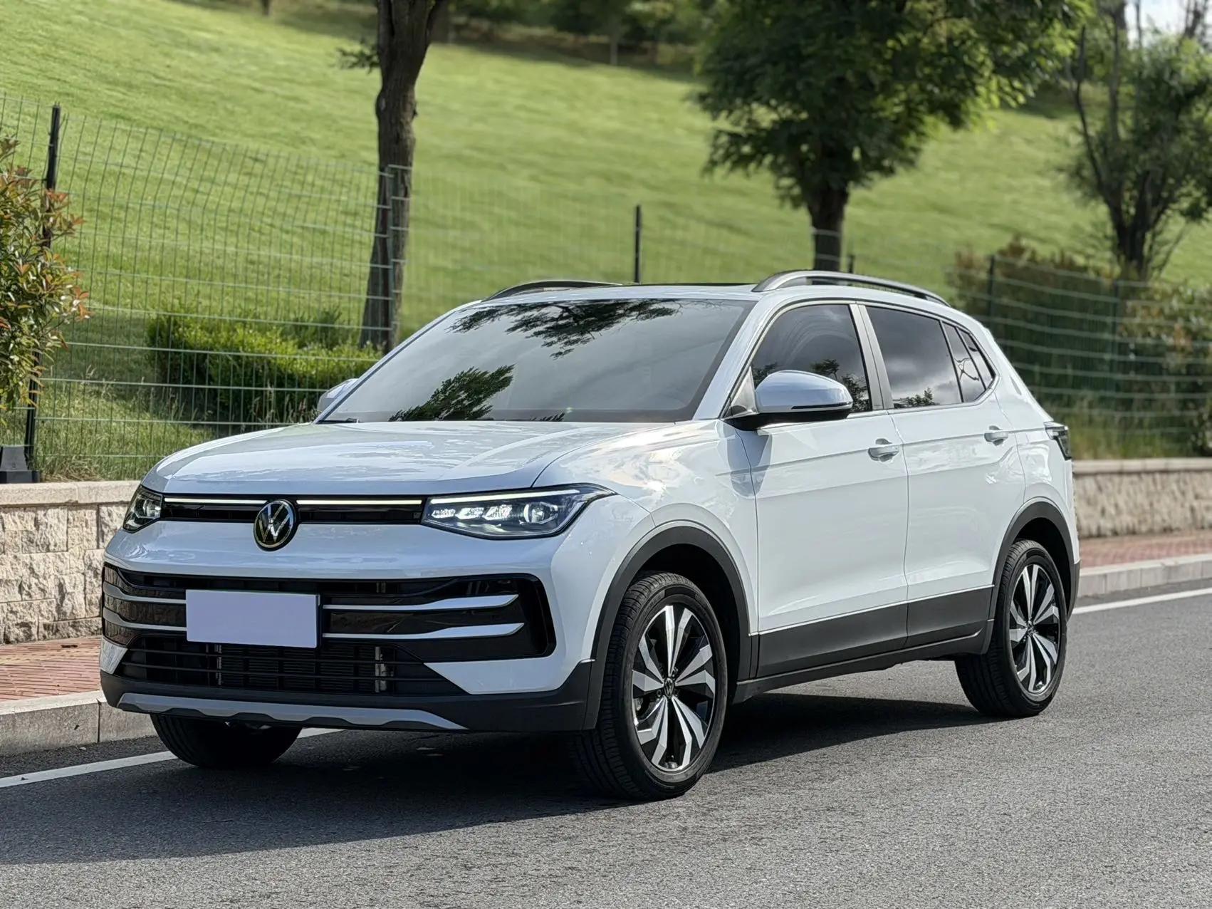 Volkswagen 2025 Tharu Neo 1.5 Ruiyi Edition Automatic