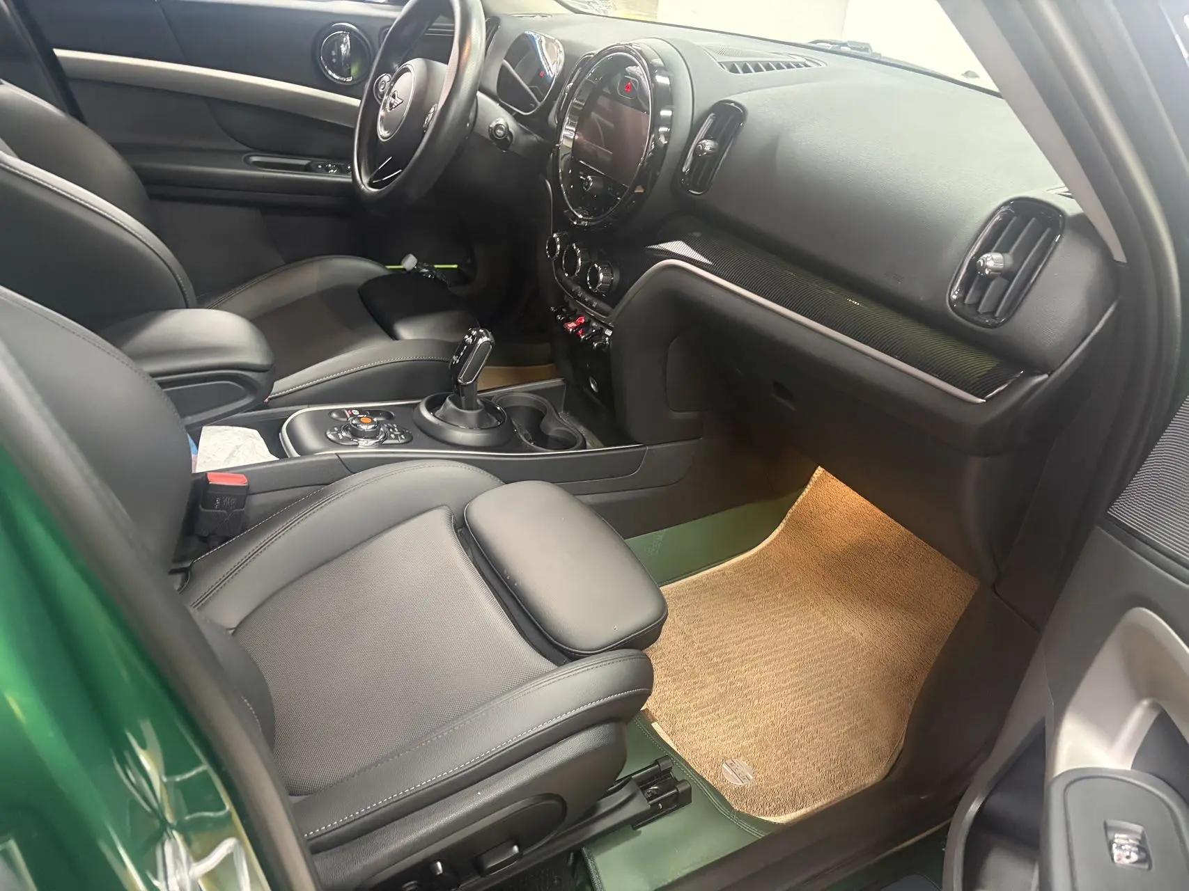 MINI COUNTRYMAN 2021 1.5T COOPER Connoisseur 7