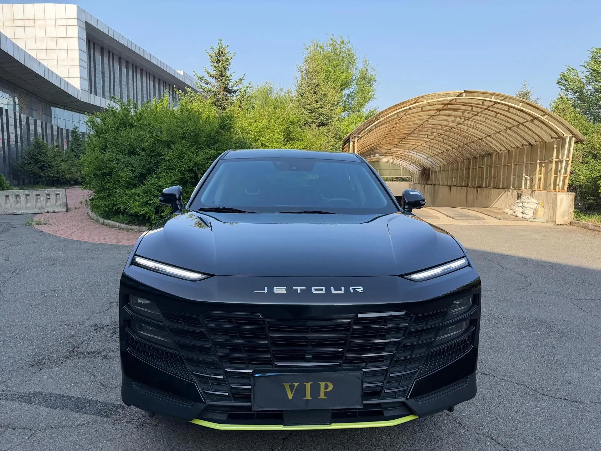 Jetour 2025 Dasheng 1.5T Deluxe Edition Automatic Gear 2