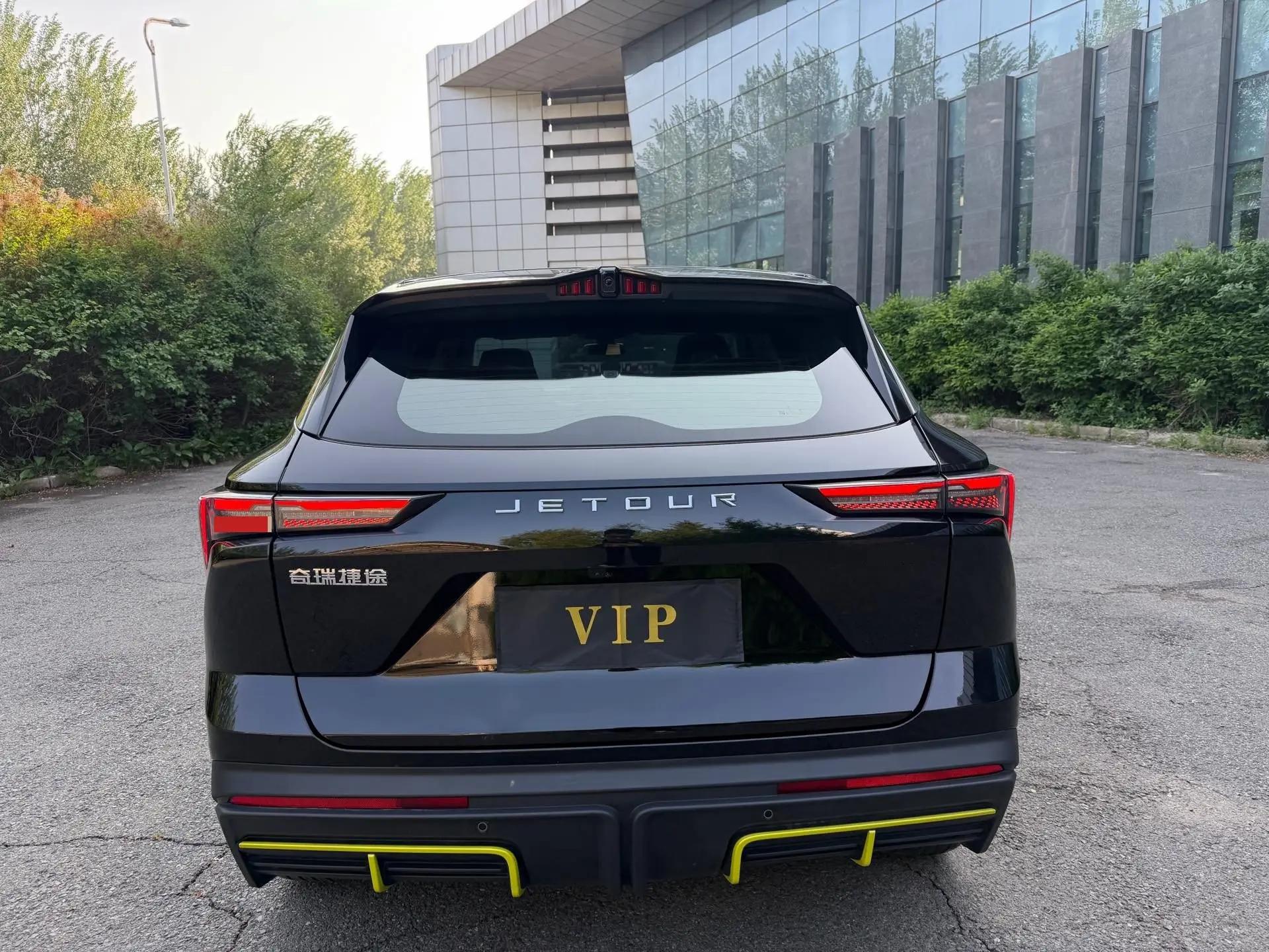 Jetour 2025 Dasheng 1.5T Deluxe Edition Automatic Gear 6