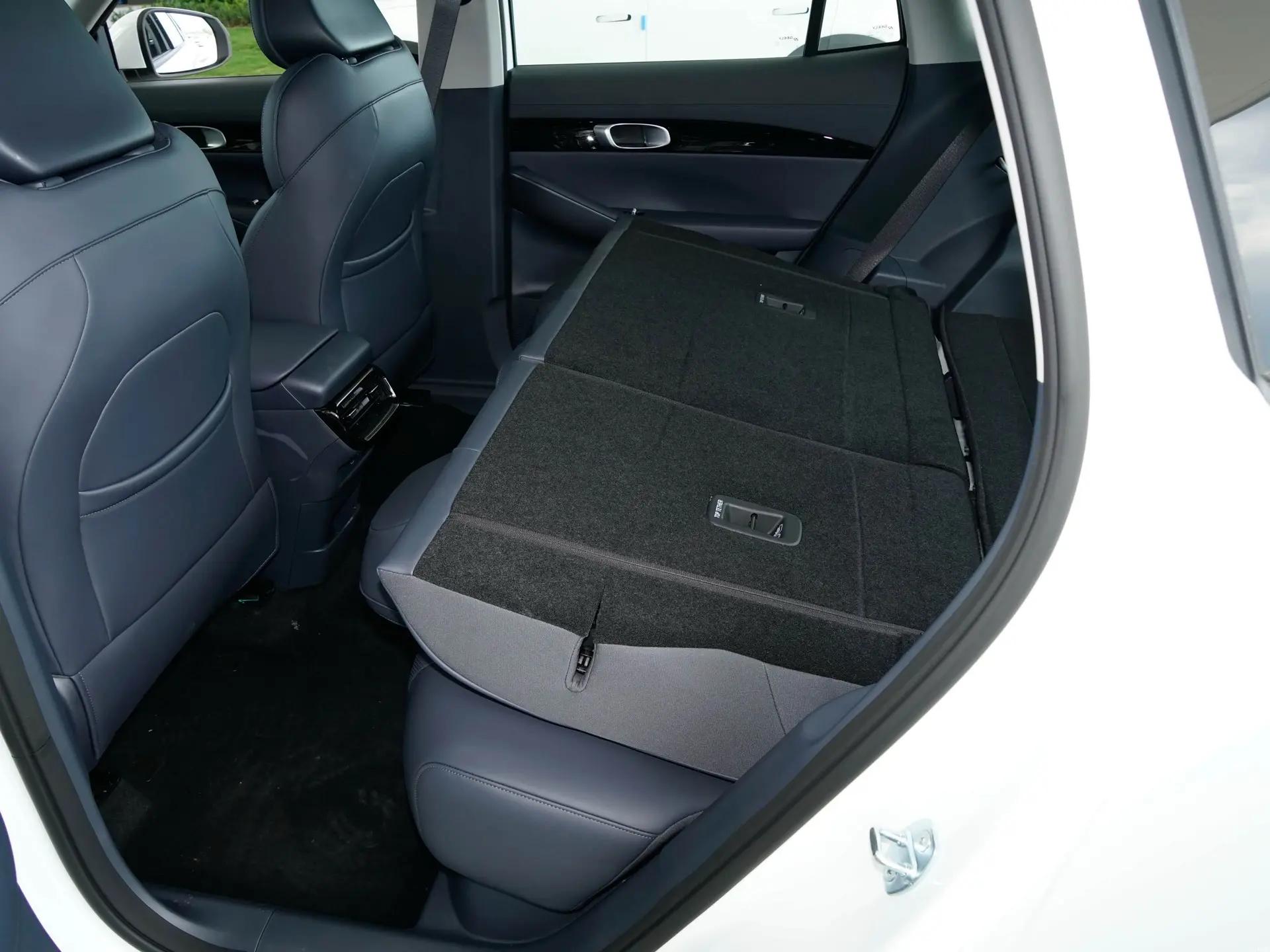 Geely Galaxy 2026 E 5 610km sailing version automatic gear 6