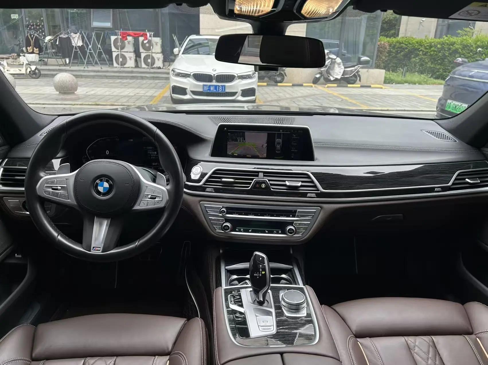 BMW 7 Series 2021 730Li M Sports Suit 5