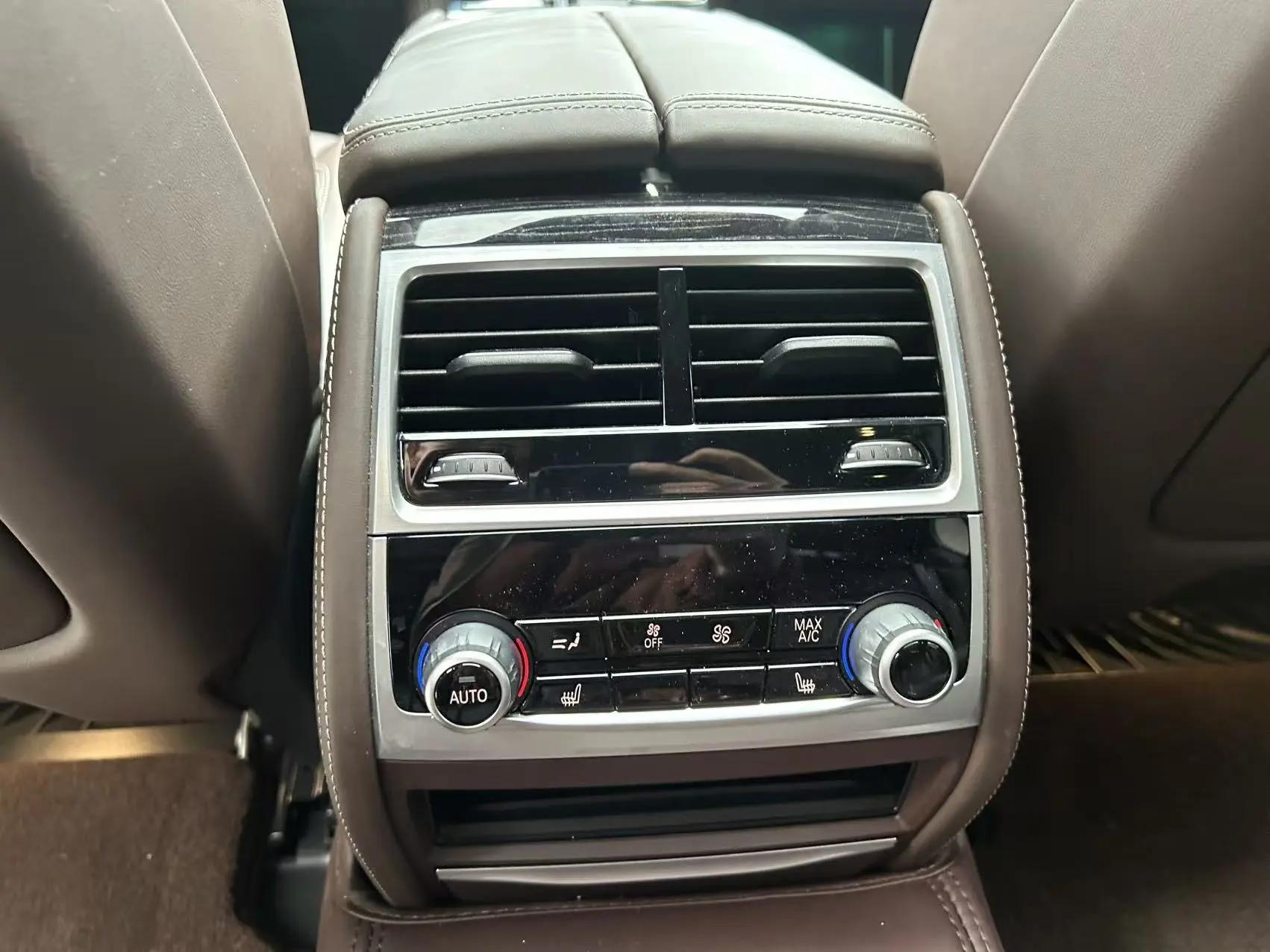 BMW 7 Series 2021 730Li M Sports Suit 9
