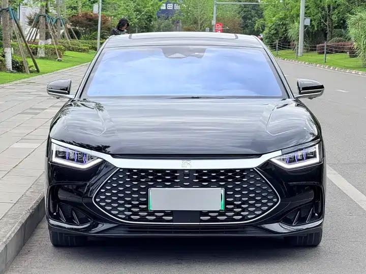 Han 2022 DM-i 121KM exclusive 2