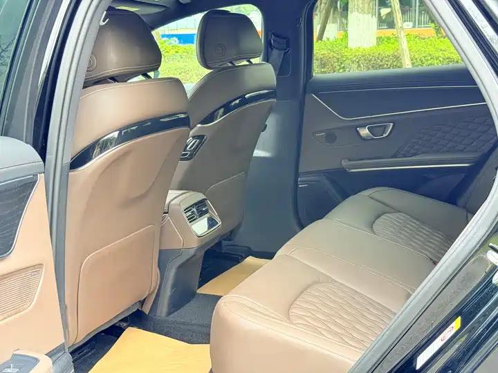 Han 2022 DM-i 121KM exclusive 21