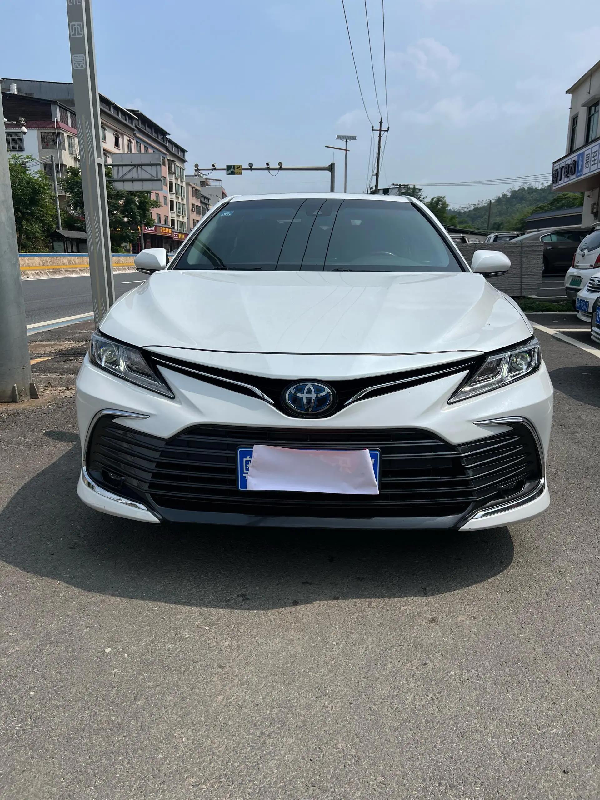 Camry 2021 Dual Engine 2.5HGVP Leading Edition 3