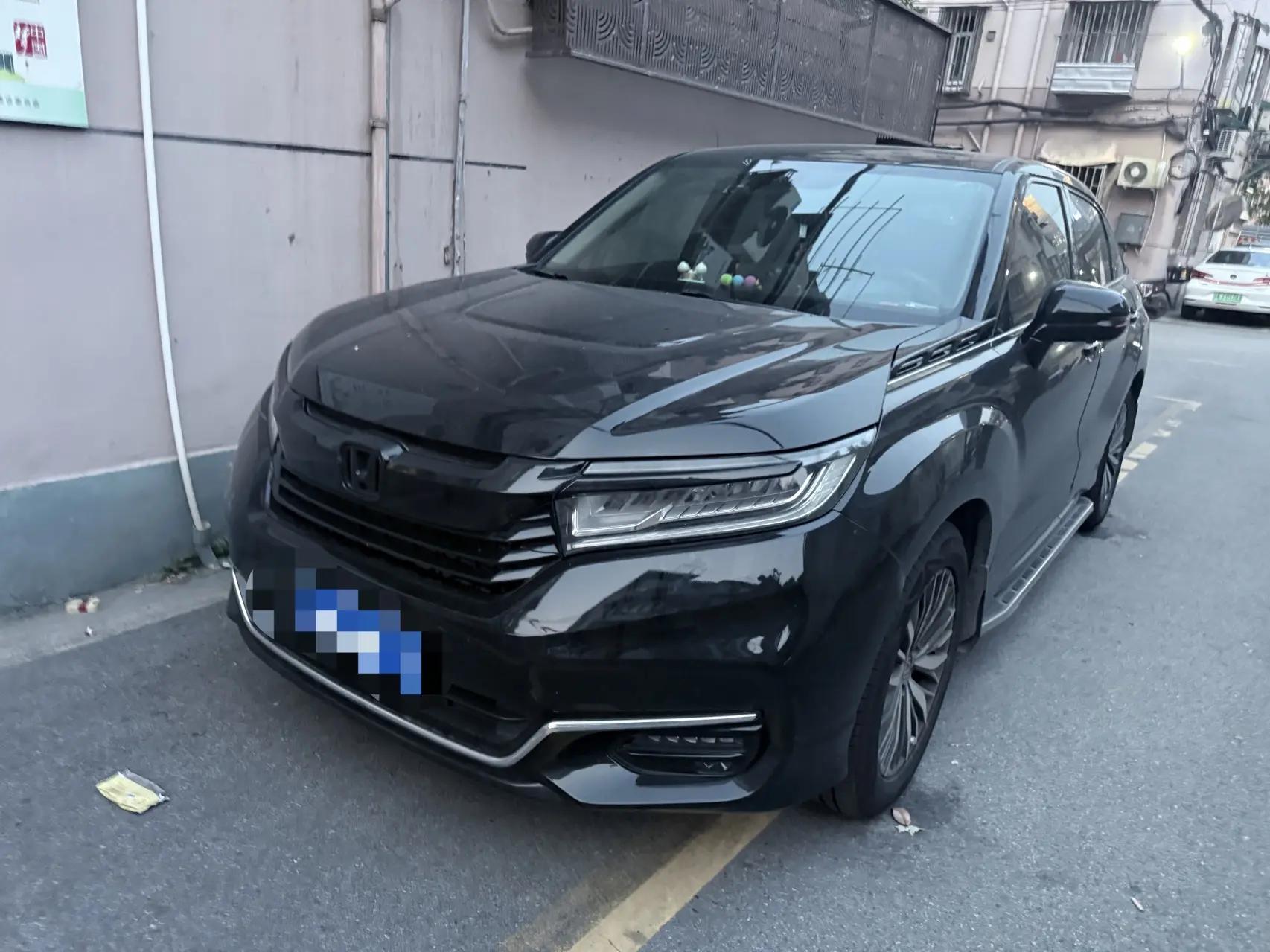 Crown Road 2020 370TURBO Two-Drive Deluxe Edition