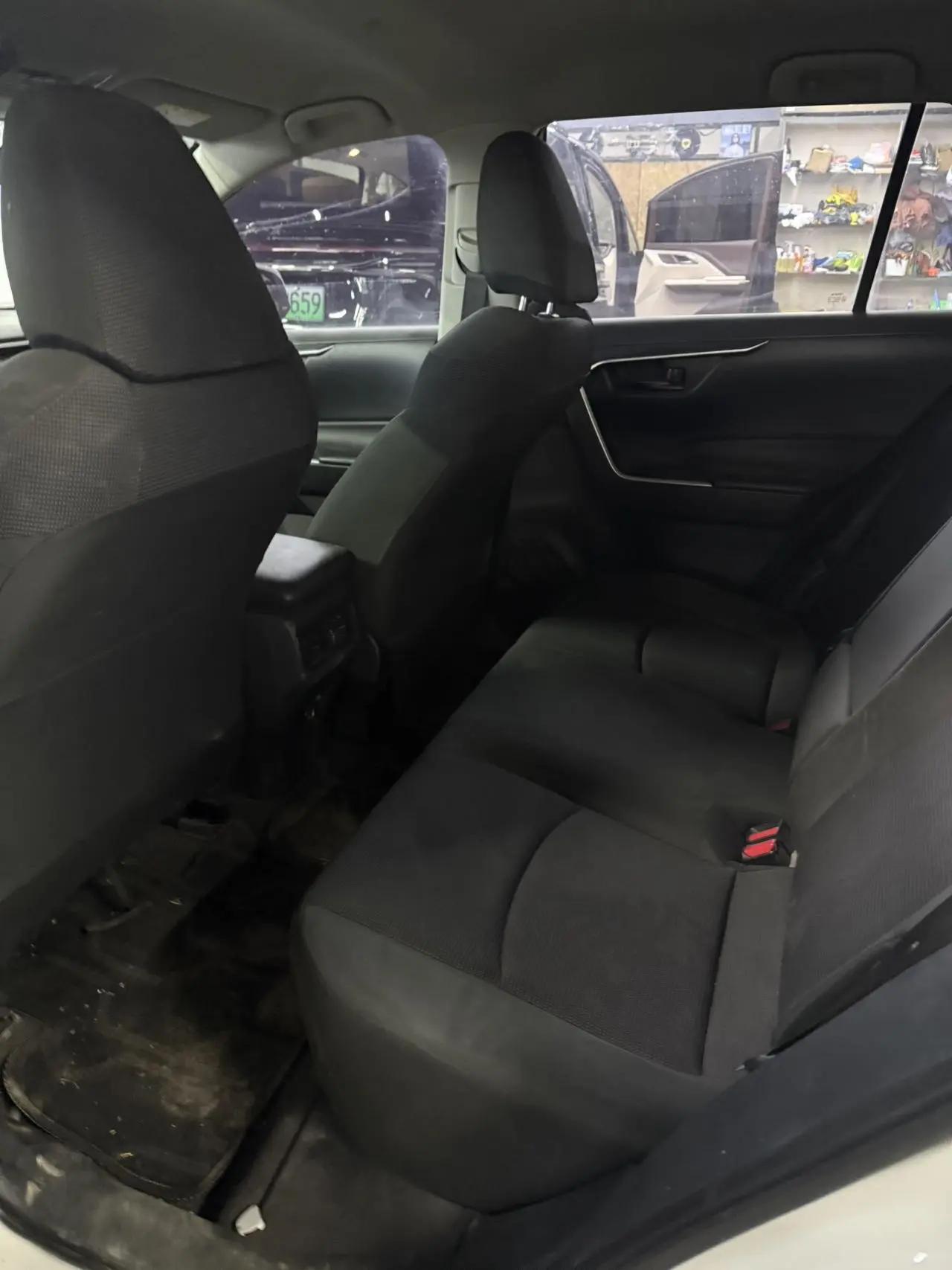 Toyota 2023 RAV4 Rongbo 2.0 Stepless Two-Drive City Edition Automatic Gear 5