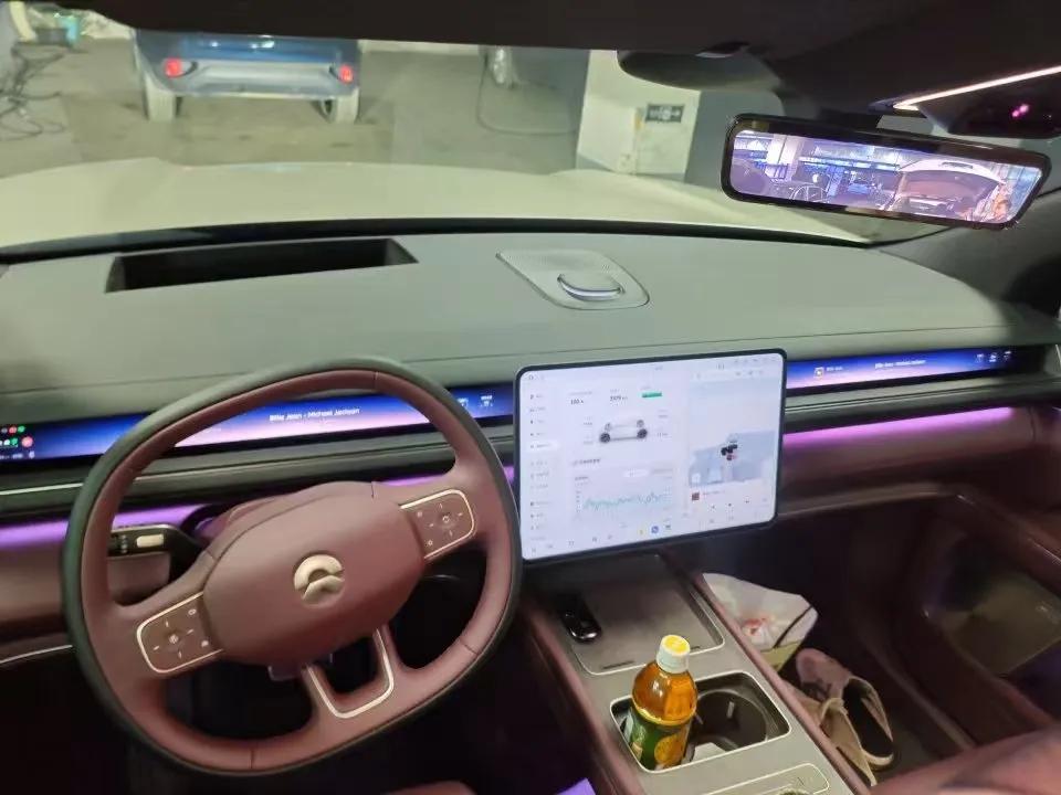 NIO 2026 ES8 6-Seater Executive Luxury Edition Automatic 4