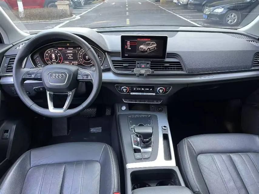 Audi Q5L 2020 to 40 TFSI Fashion 6