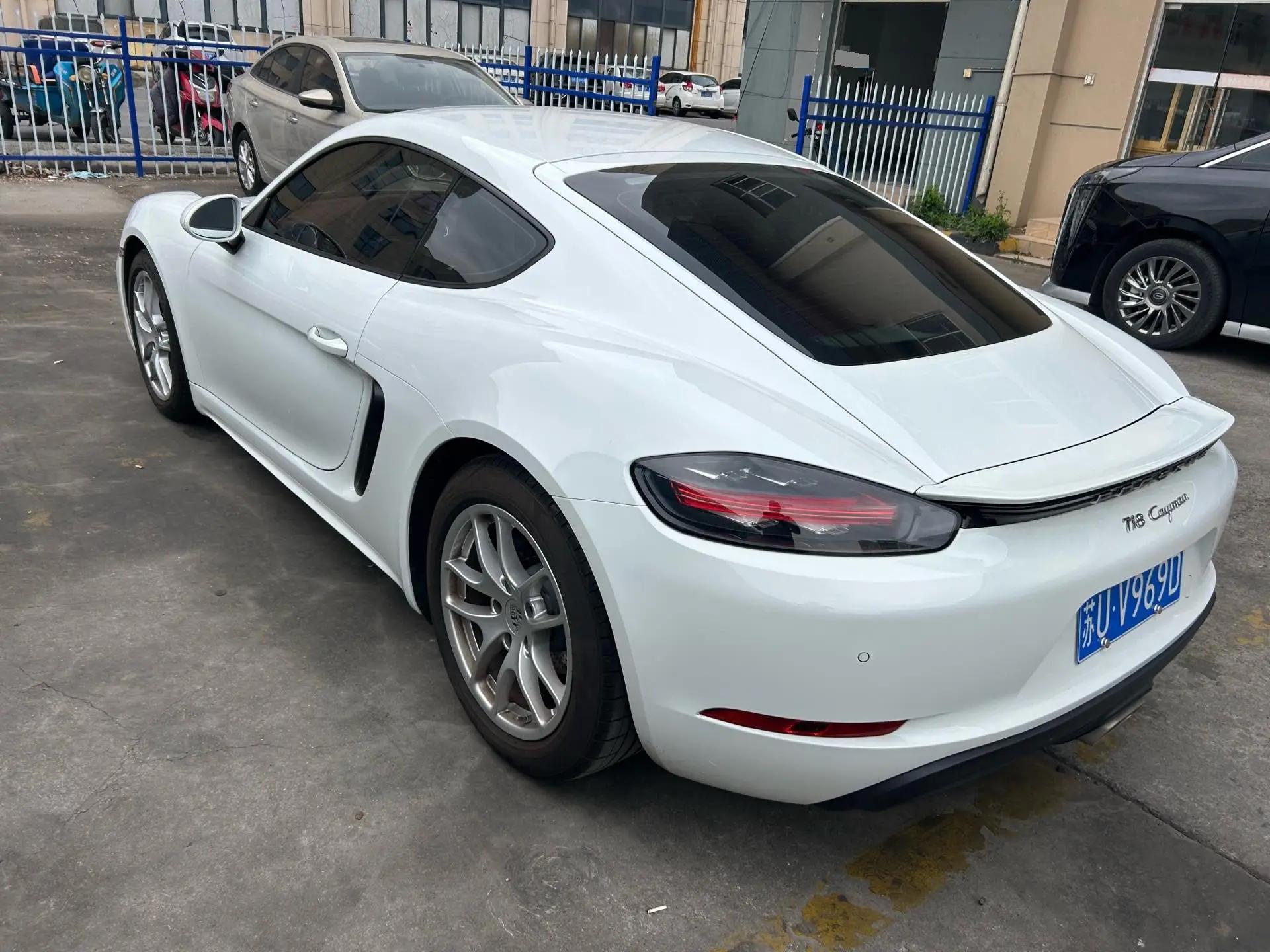 Porsche 718 2022 Cayman 2.0T 2