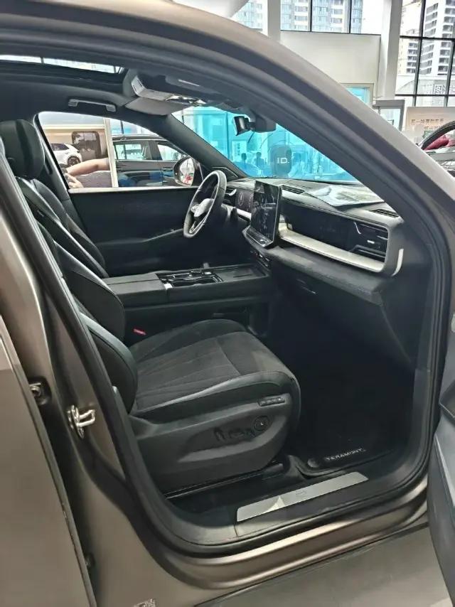 Volkswagen 2025 Tharu Pro 2.0TSI 450TSI Four-Wheel-Drive Summit Edition Automatic 6