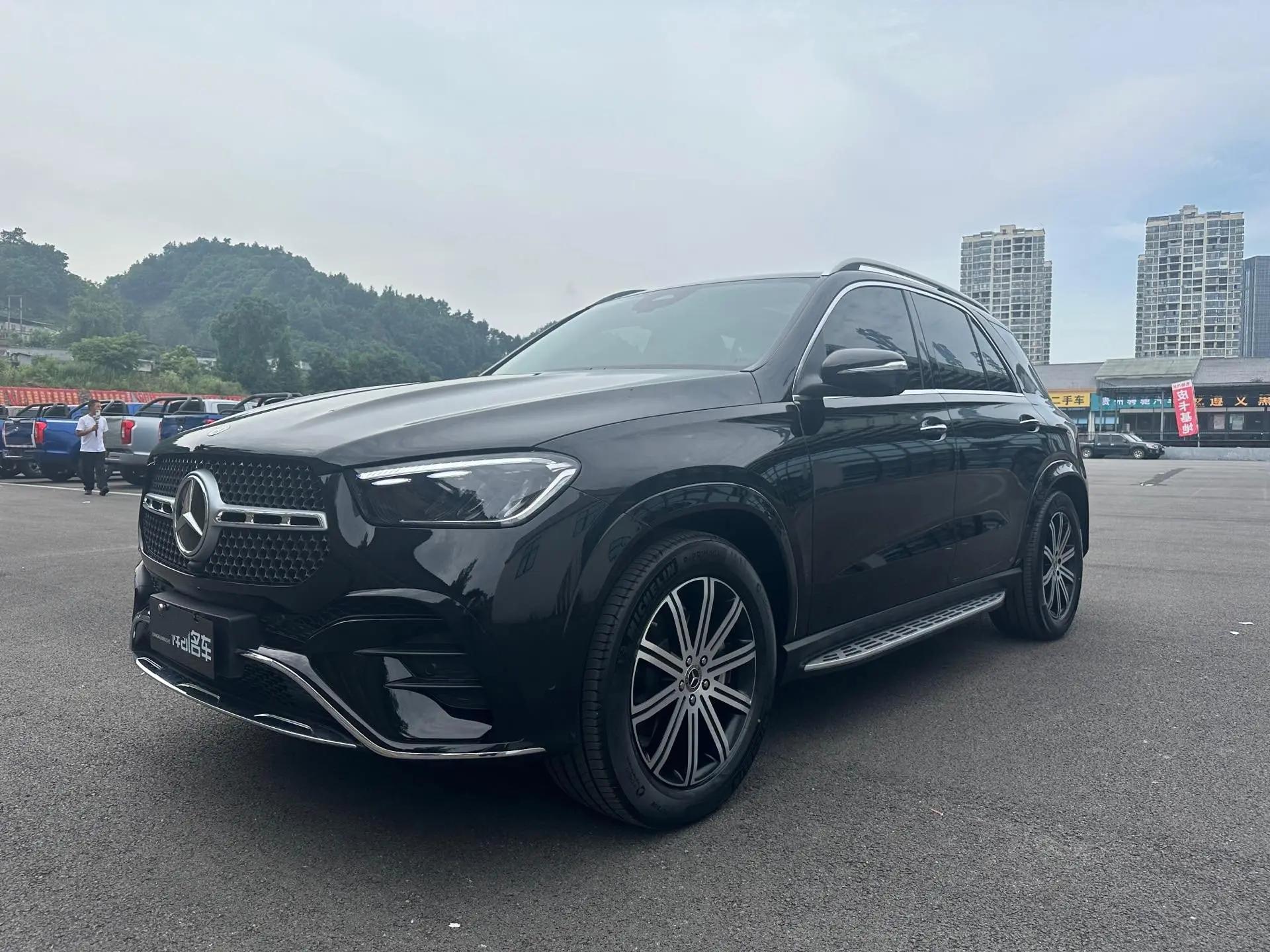 打开图片灯箱:Mercedes Benz GLE (Imported) 2024 GLE 350 4MATIC 48V 2.0T Dynamic Edition Automatic