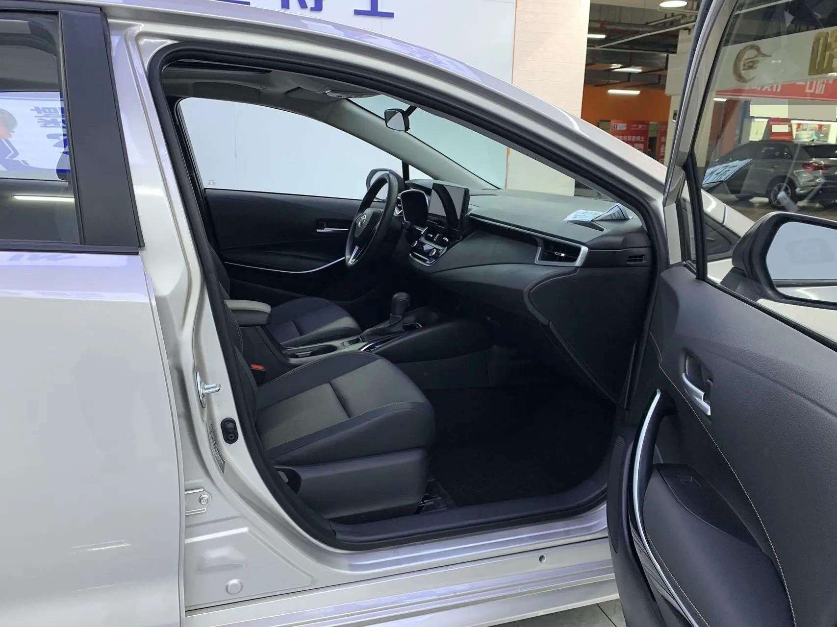 Toyota 2023 Lei Ling Shuangqing 1.8 Stepless Intelligent Electric Hybrid Sports Edition Automatic Gear 13