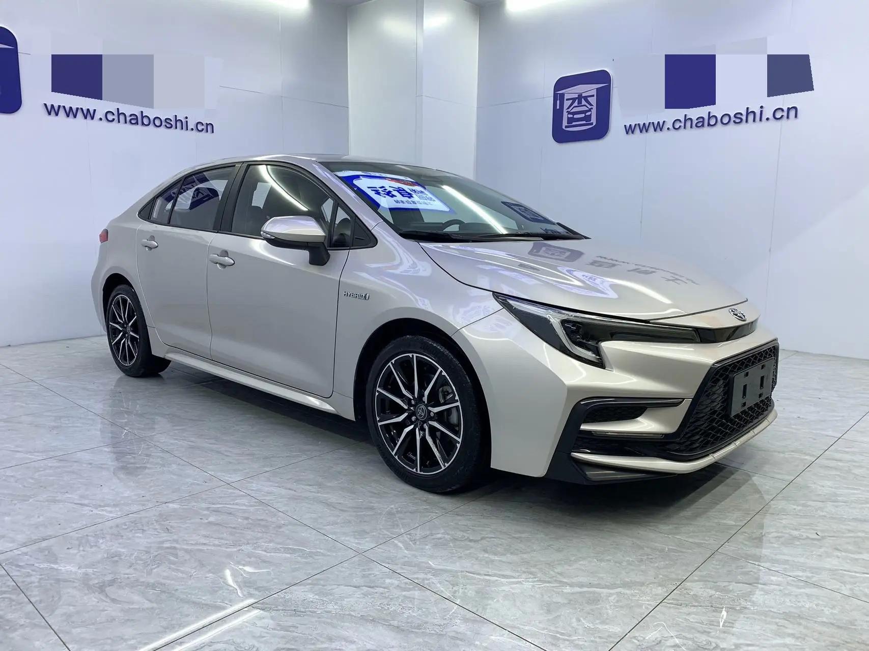 Toyota 2023 Lei Ling Shuangqing 1.8 Stepless Intelligent Electric Hybrid Sports Edition Automatic Gear 3
