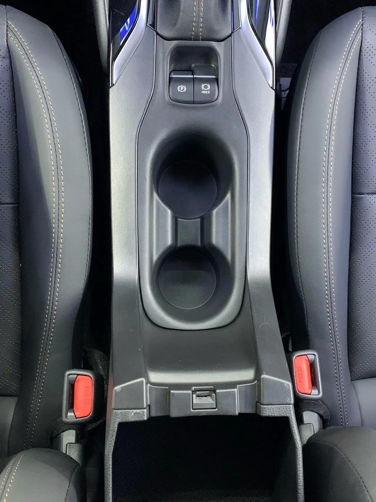 Toyota 2023 Lei Ling Shuangqing 1.8 Stepless Intelligent Electric Hybrid Sports Edition Automatic Gear 8