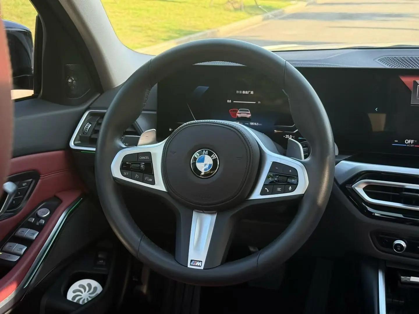 BMW 3 Series 2023 325Li M Sports Night Suit 4
