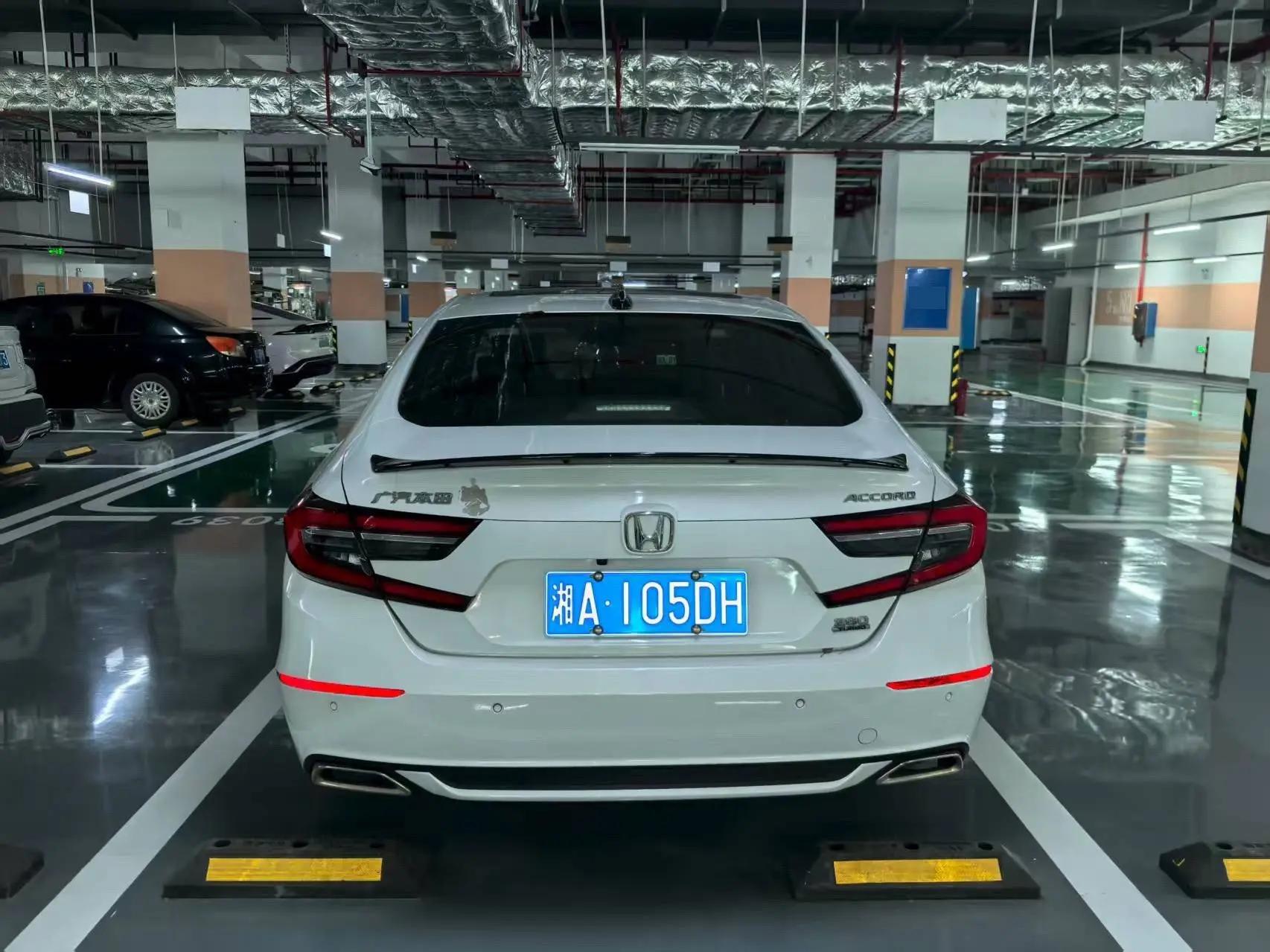 Accord 2022 260TURBO Magic Night Premium Edition 3
