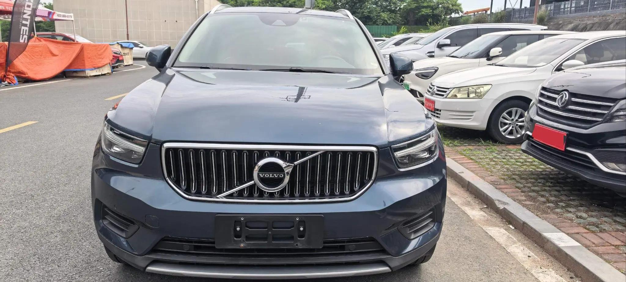 Volvo XC40 2022 T4 4-wheel drive smart fashion version 2