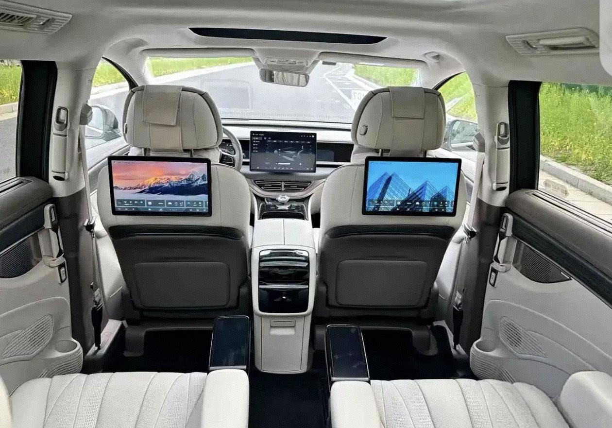 Denza D9 2022 DM-i 970 four-wheel drive flagship 3