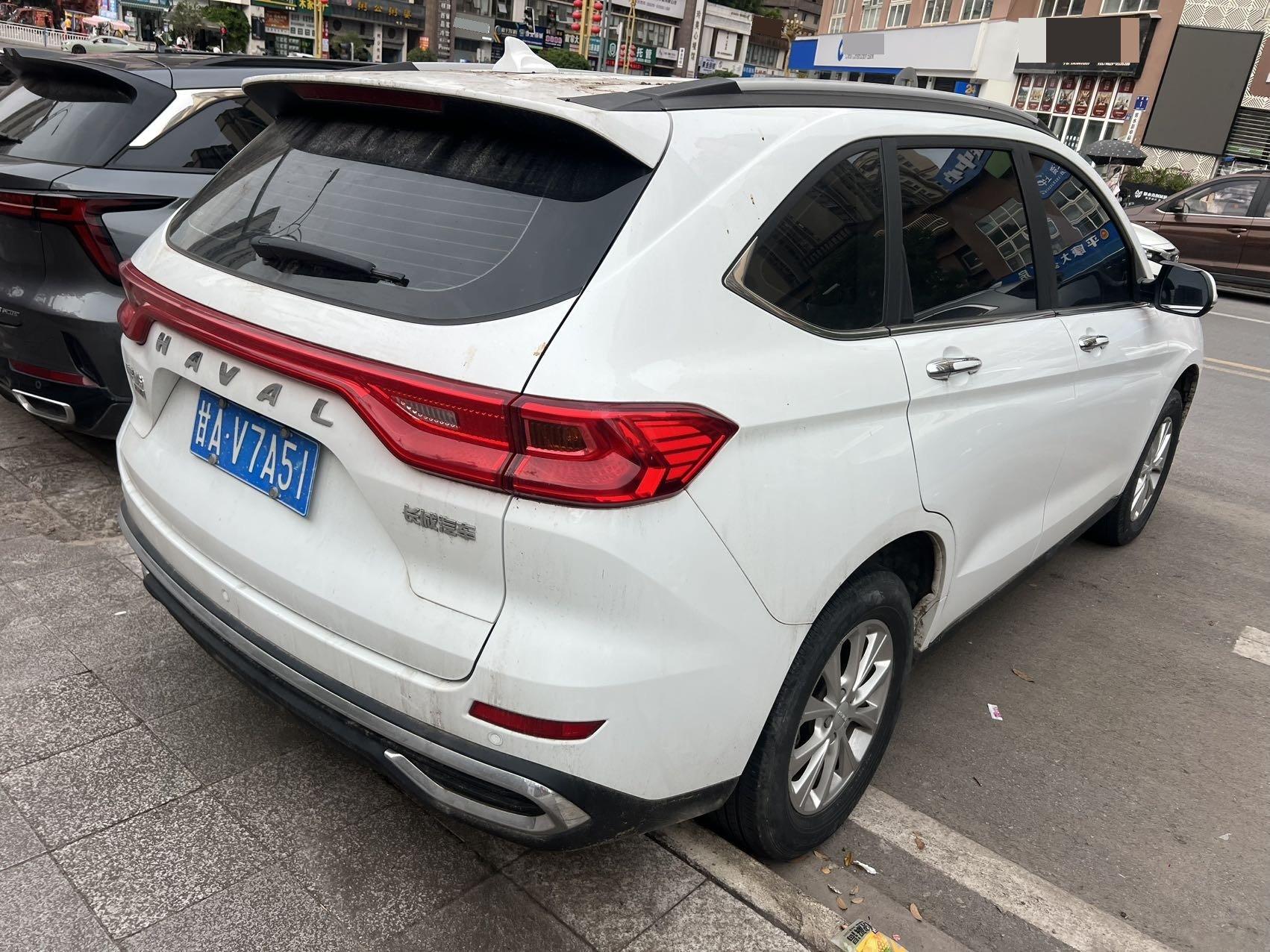 Haval 2023 M6 PLUS 1.5T Luxury Smart Joint Automatic Gear 5