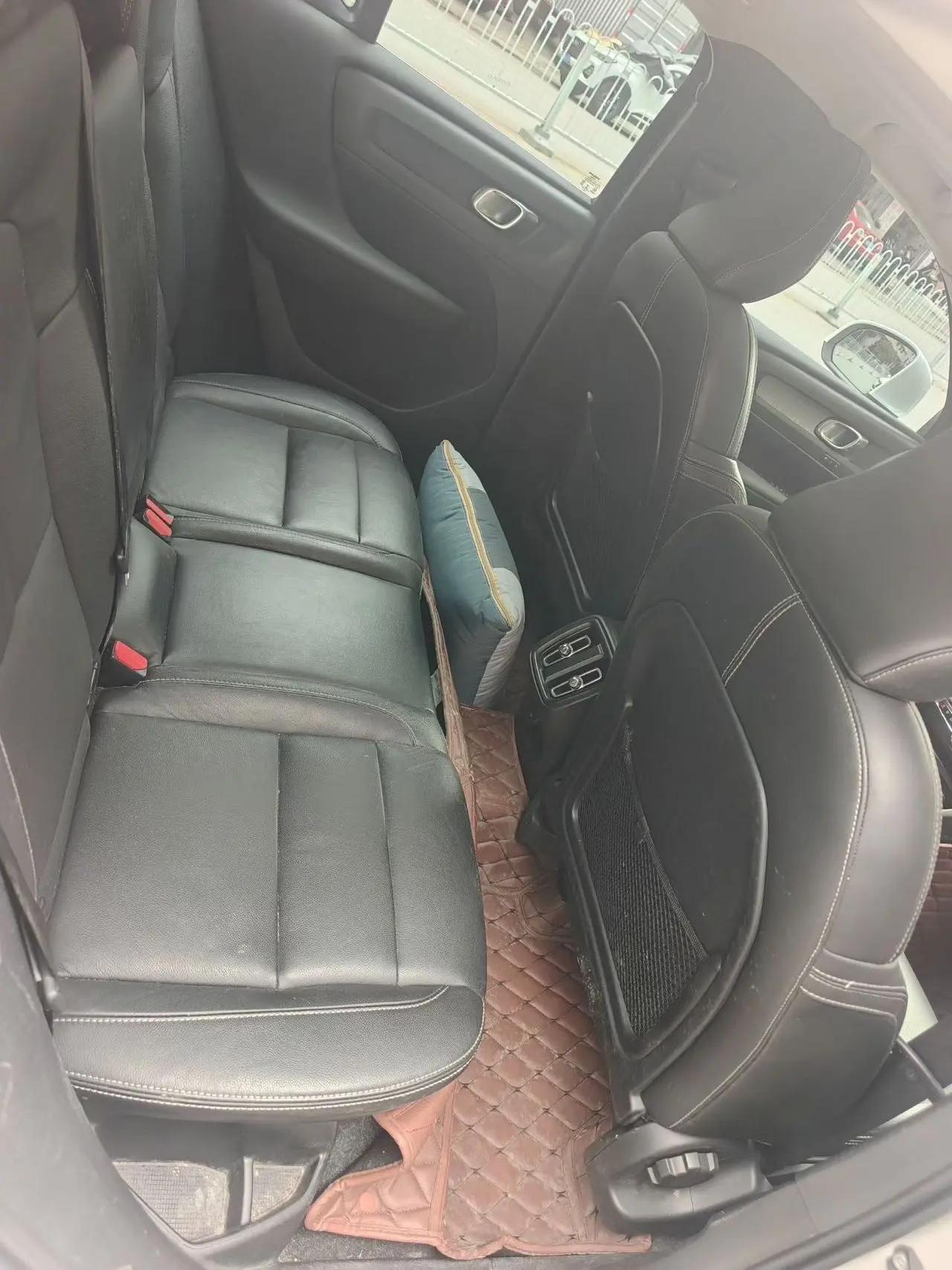 Volvo XC40 2021 T4 4-wheel drive Zhiyuan Deluxe Edition 6